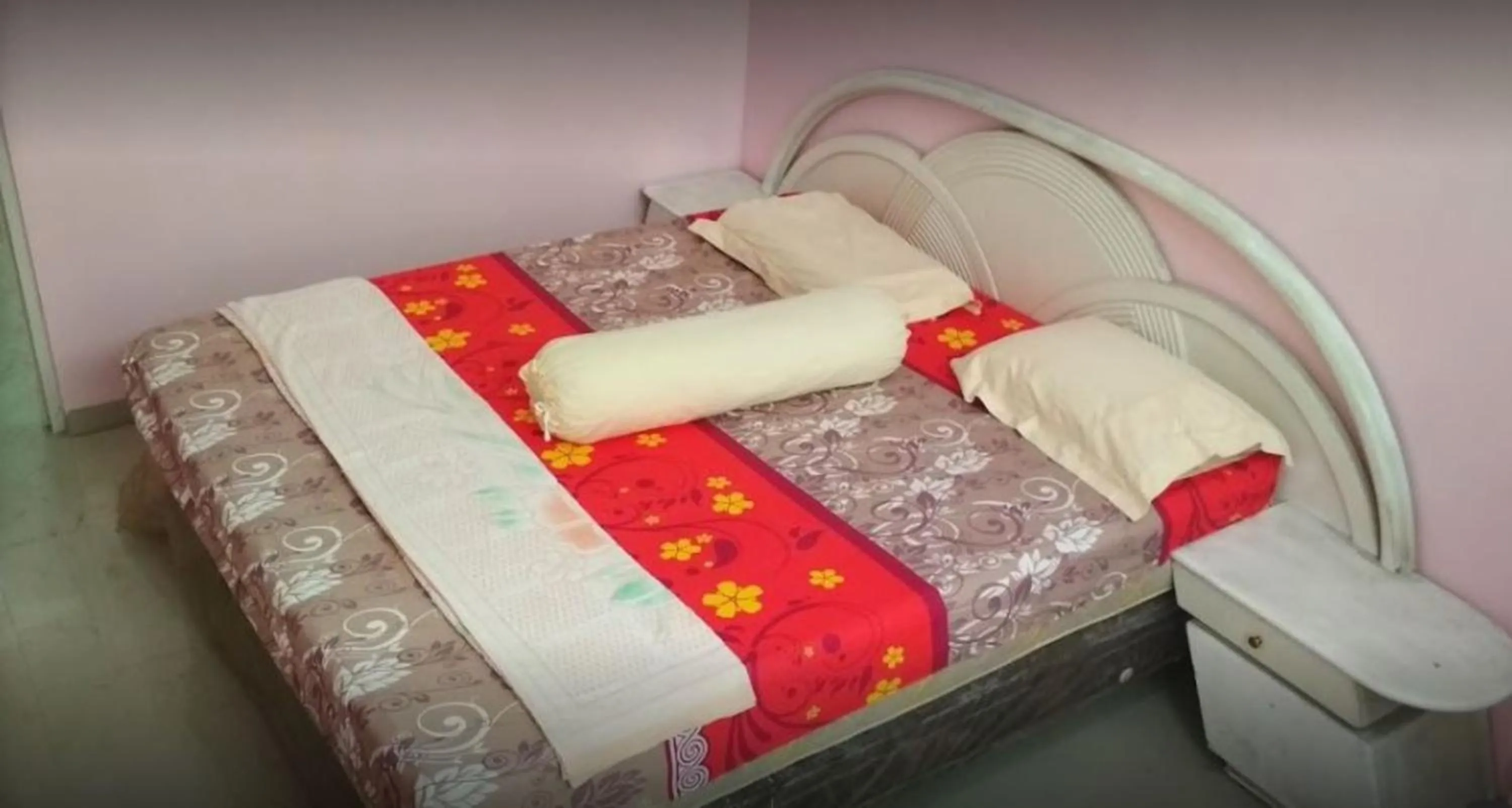 Bedroom, Bed in Charisma Residence Syariah