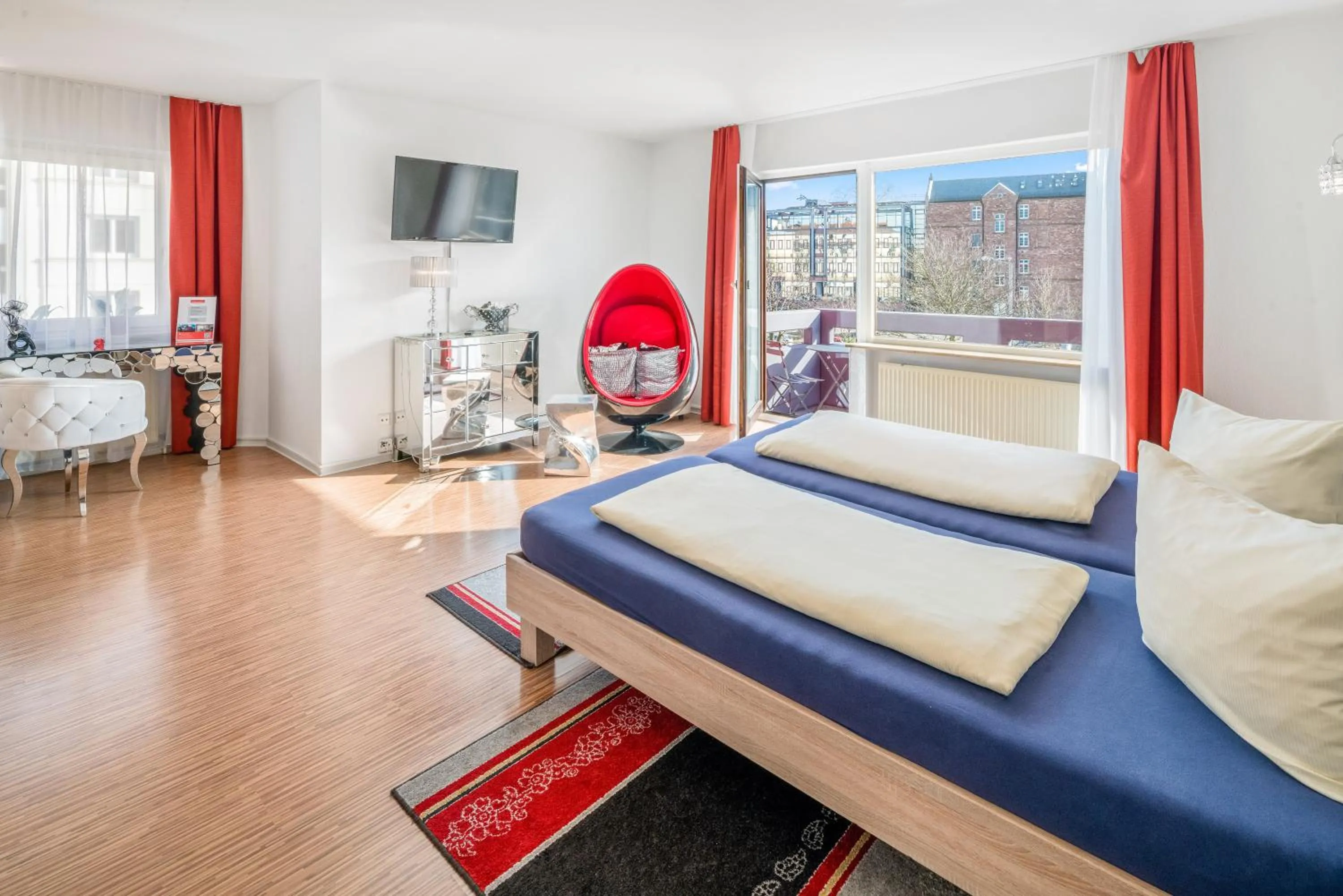 TV and multimedia, Bed in Hotel Am Gottesauer Schloss