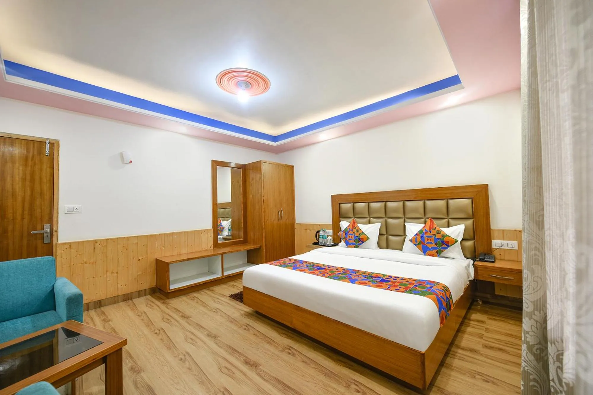 Bed in FabHotel Misty Hills Nehru Kund