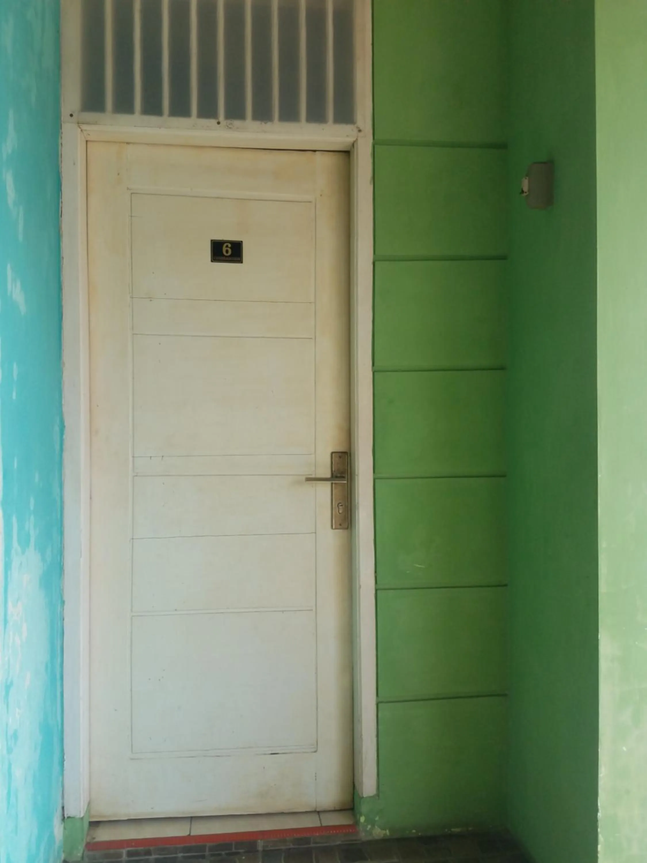 Facade/entrance in Cendrawasih Syariah Homestay