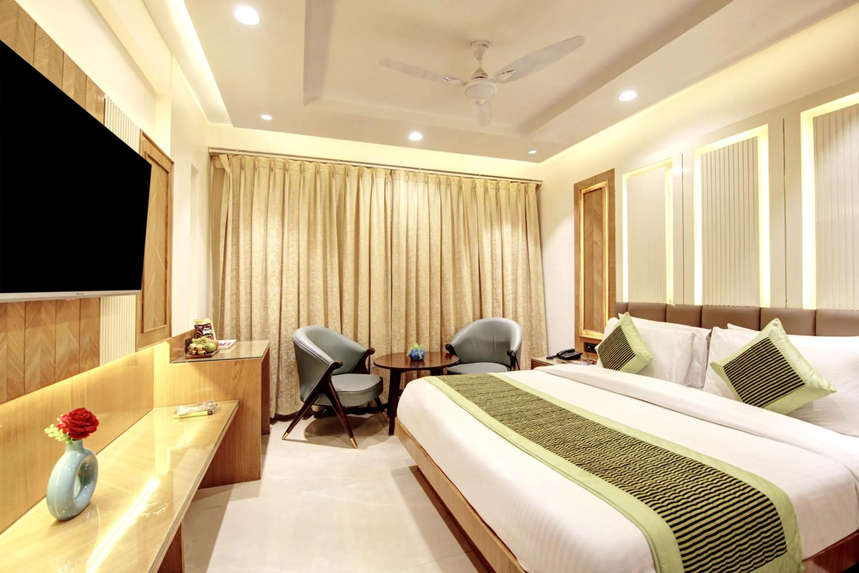 Bedroom, Bed in Hotel Krishna Plaza Just Near New Delhi Station And Connaught Place By M S Hospitality