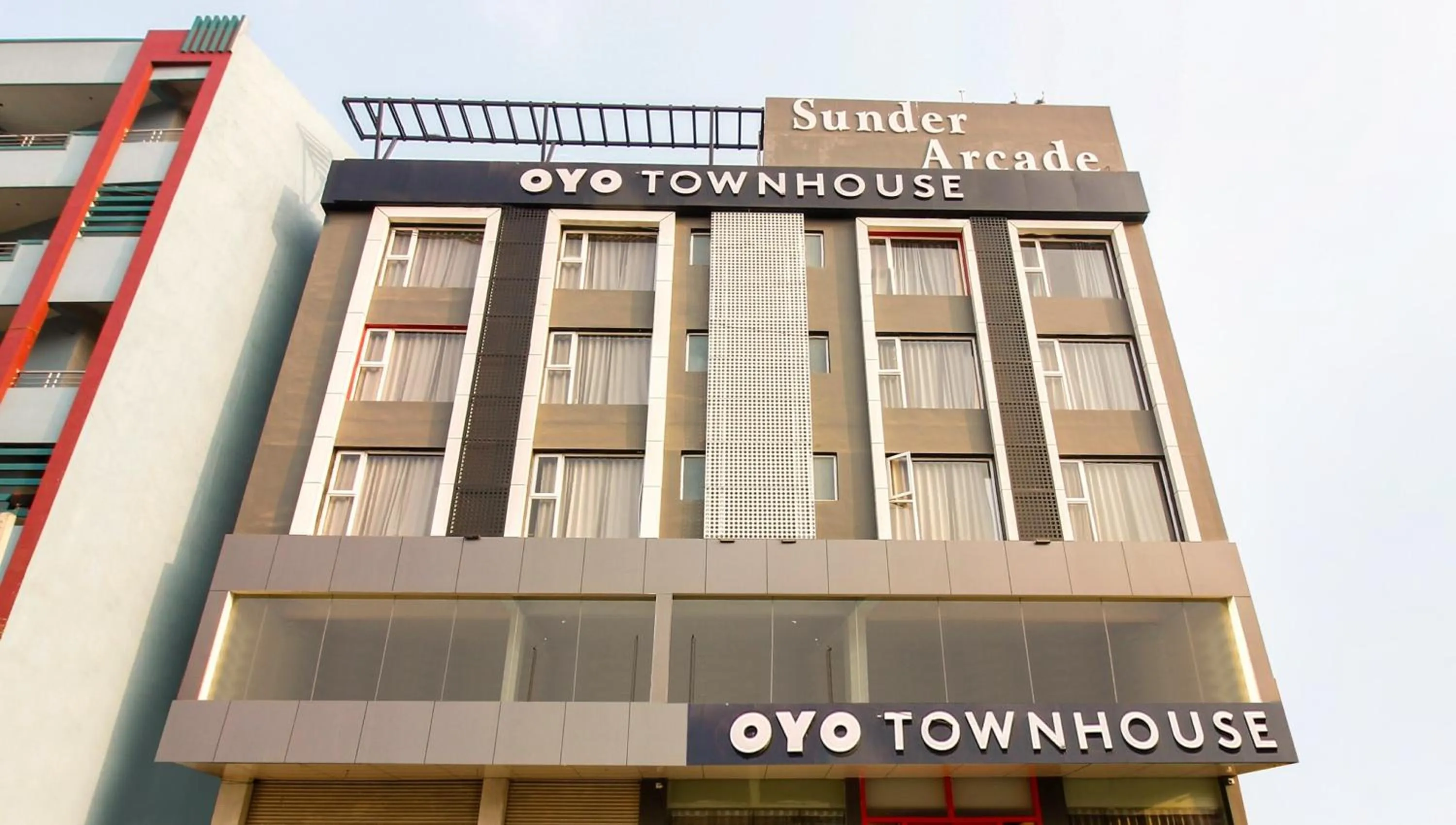 Facade/entrance in Super townhouse moosapet Rcc Prime