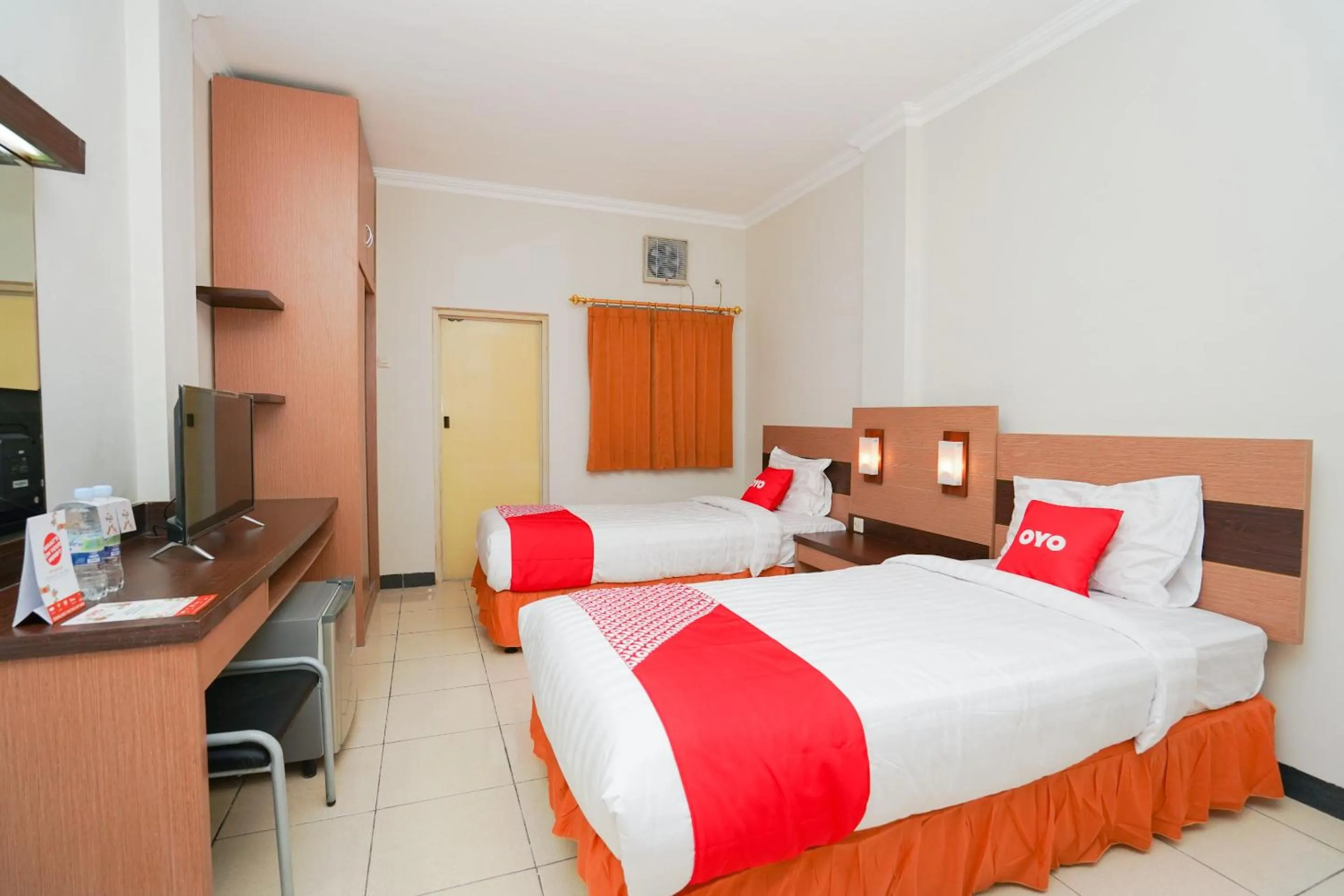 Bedroom, Bed in Hotel O Graha Marina