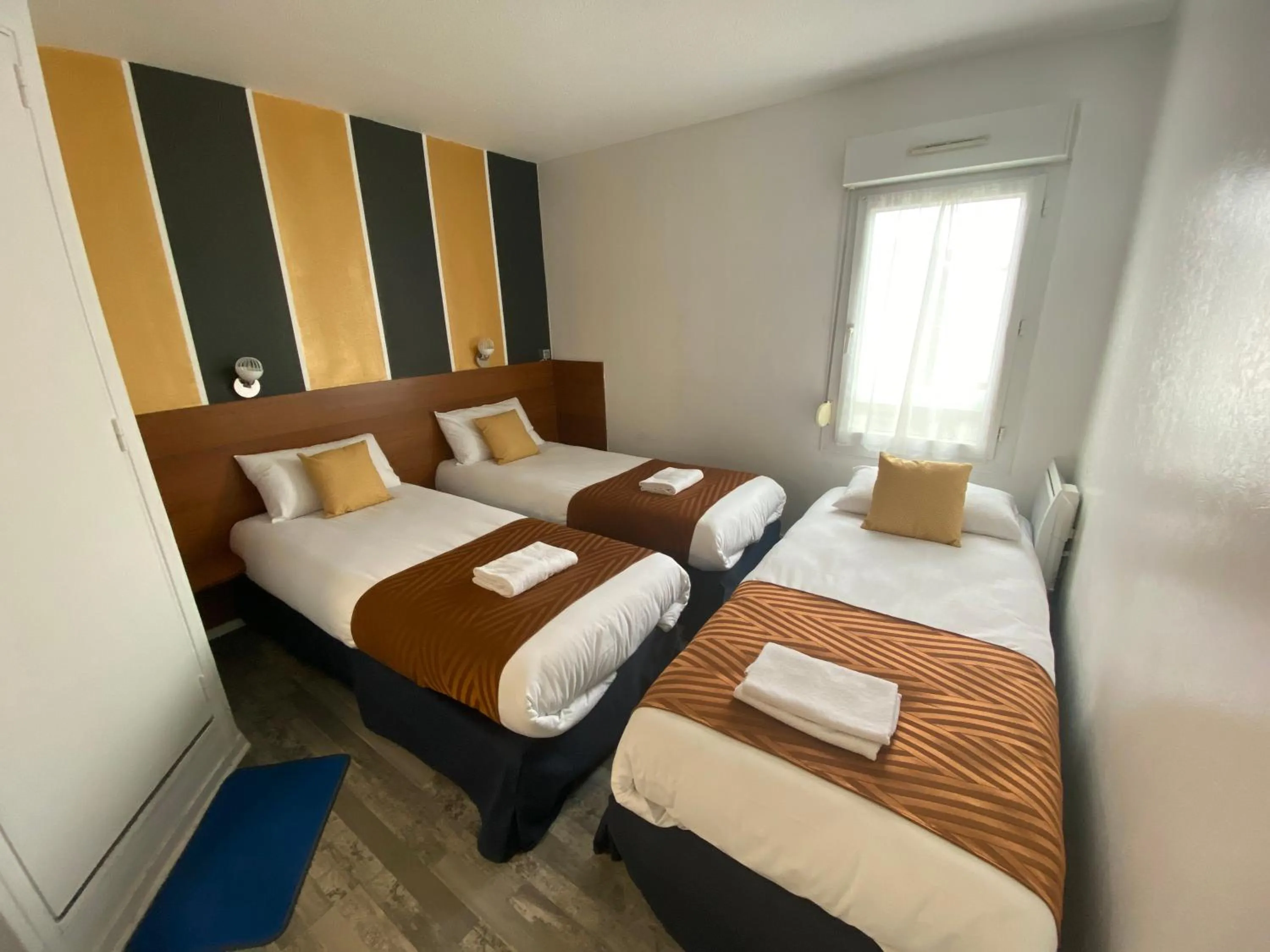 Bed in Fasthotel Tours Nord