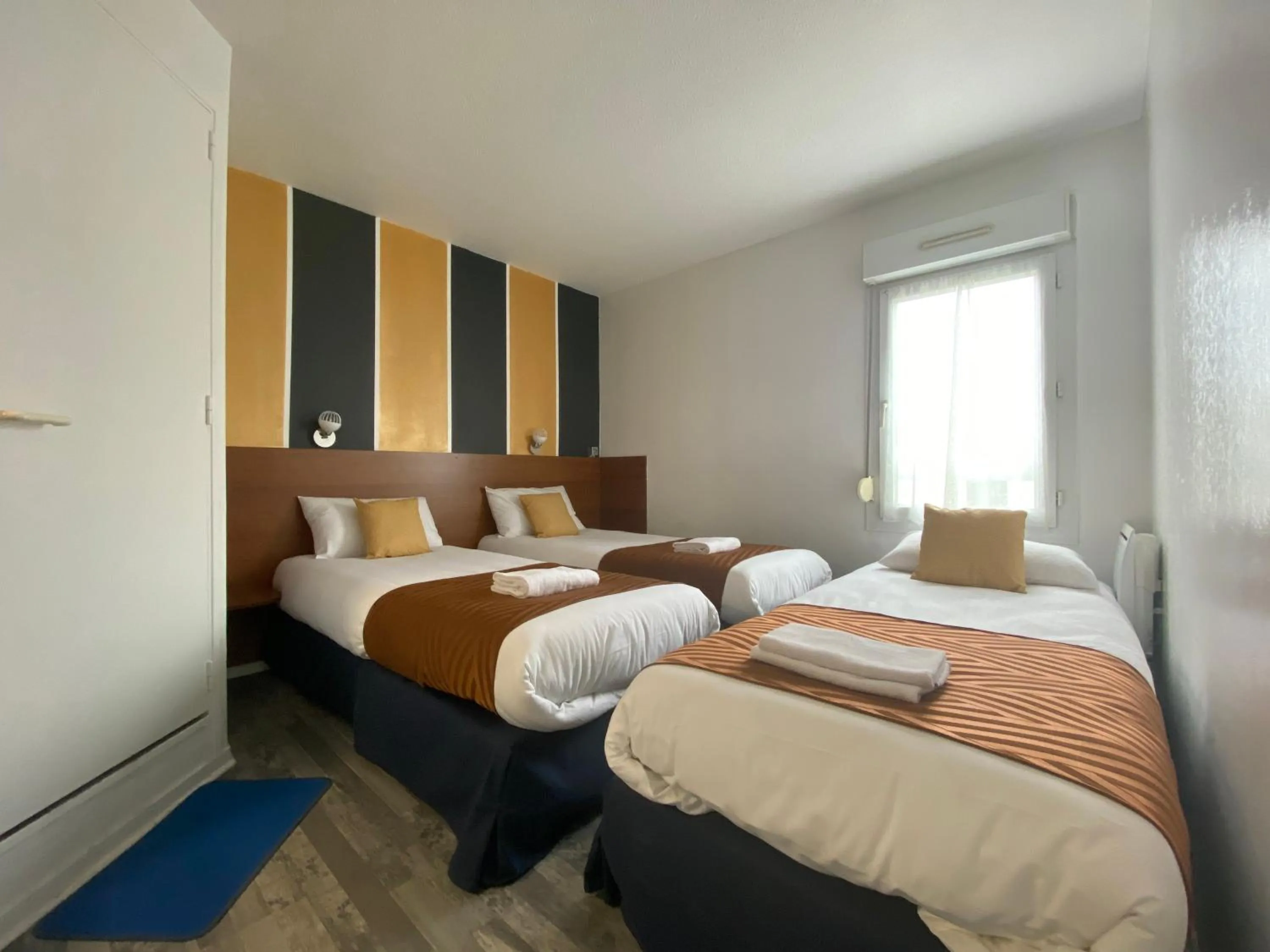 Bed in Fasthotel Tours Nord