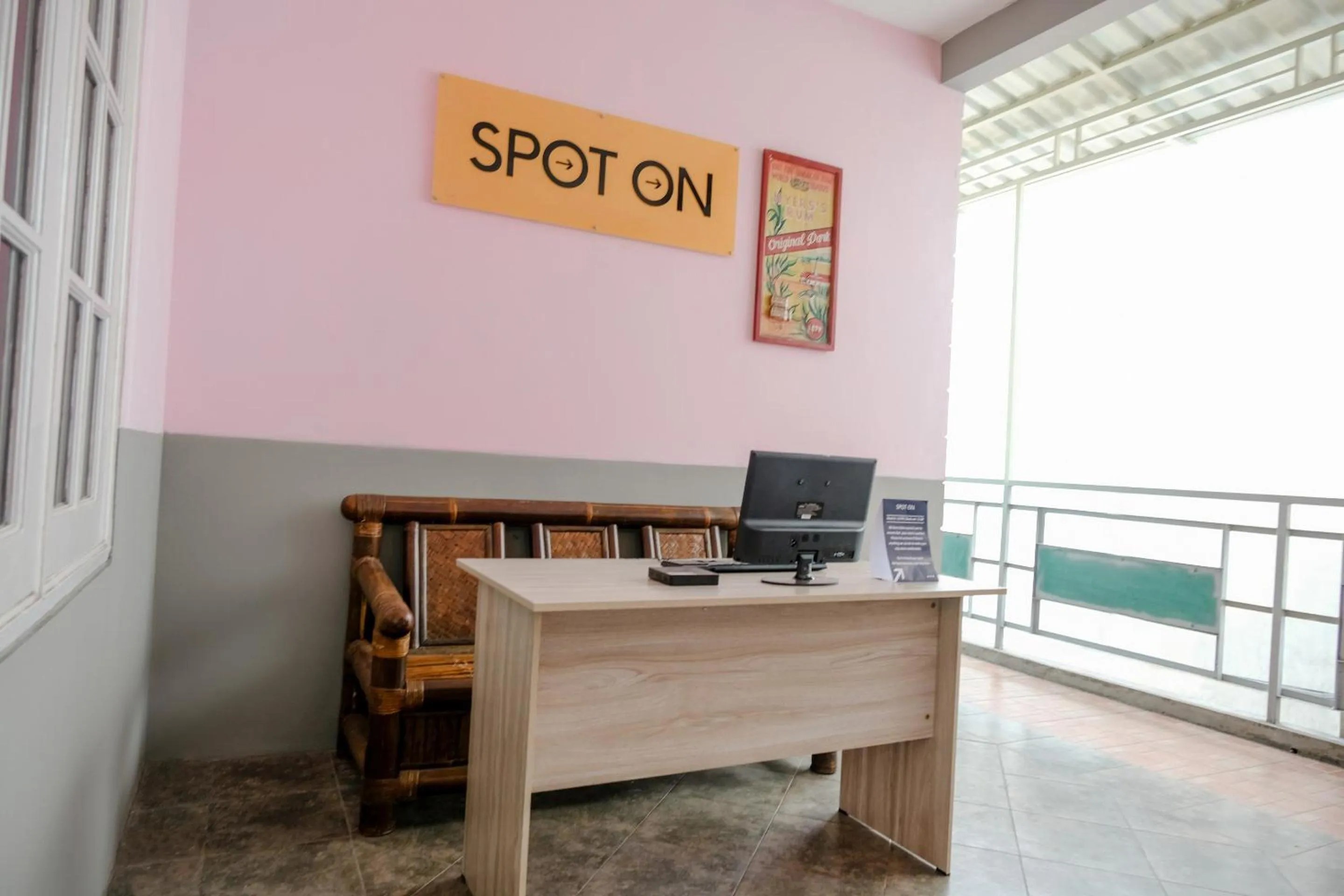 Lobby or reception in Hotel O Villa Hardi