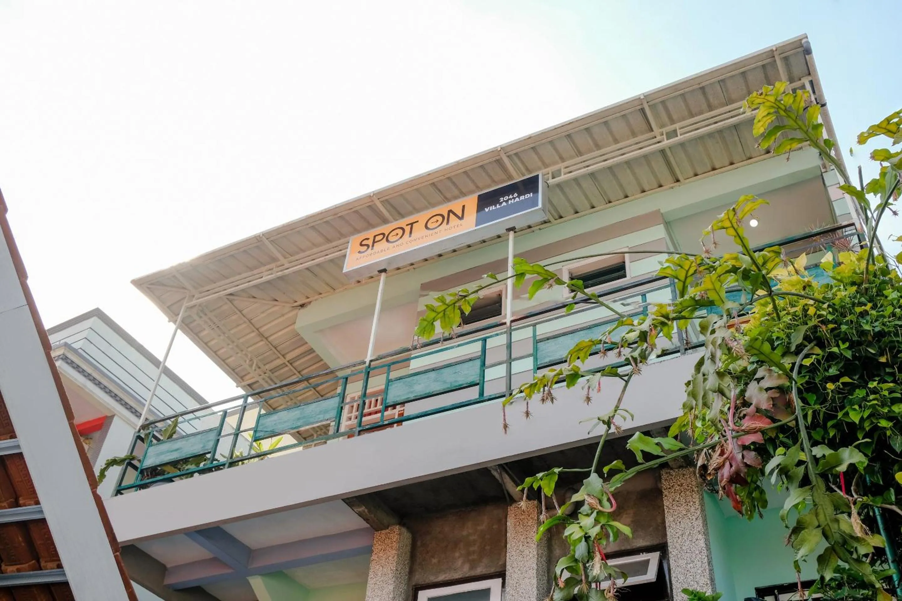 Facade/entrance in Hotel O Villa Hardi