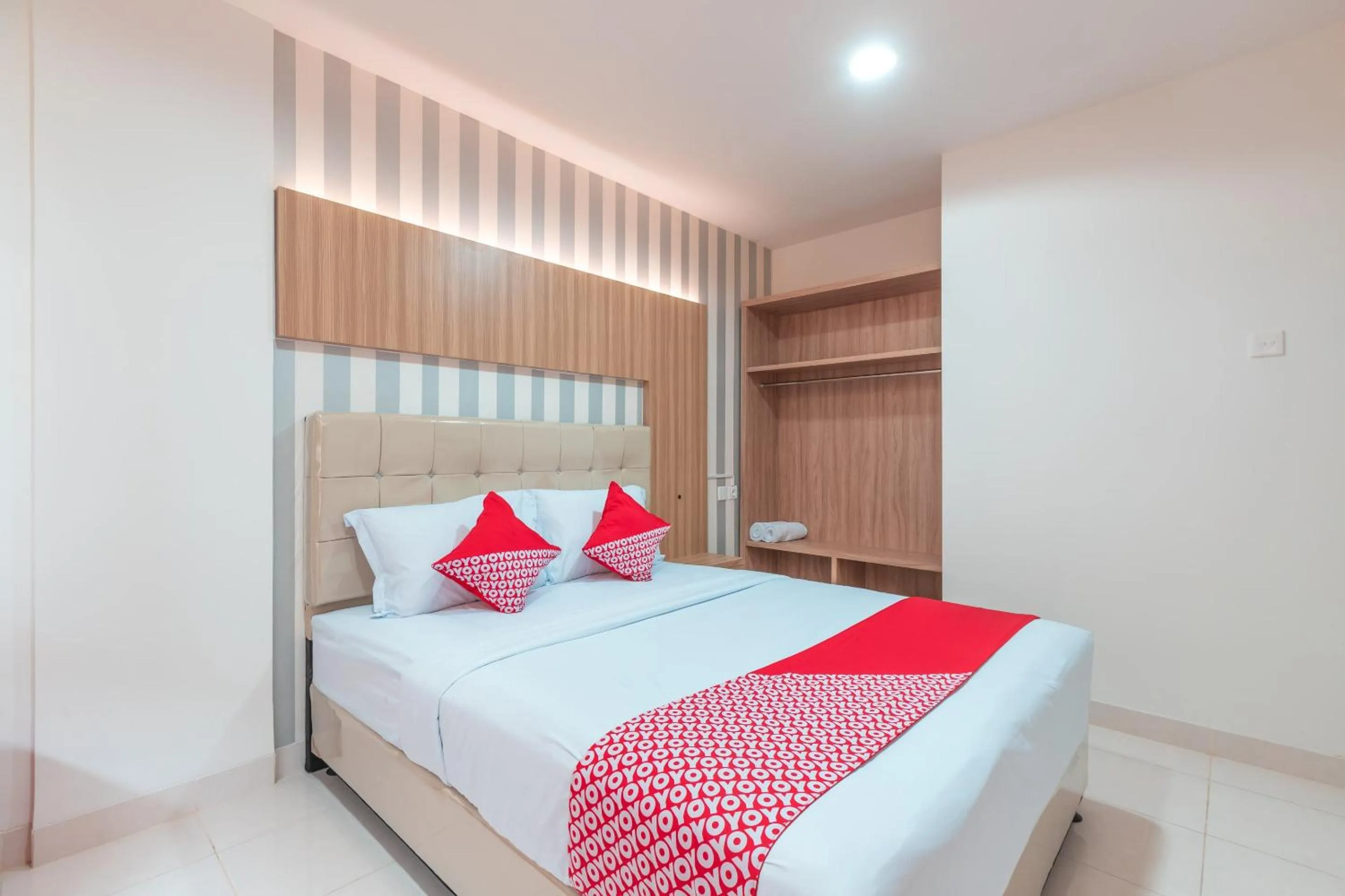 Bedroom, Bed in Hotel O Apartement Sentul Tower