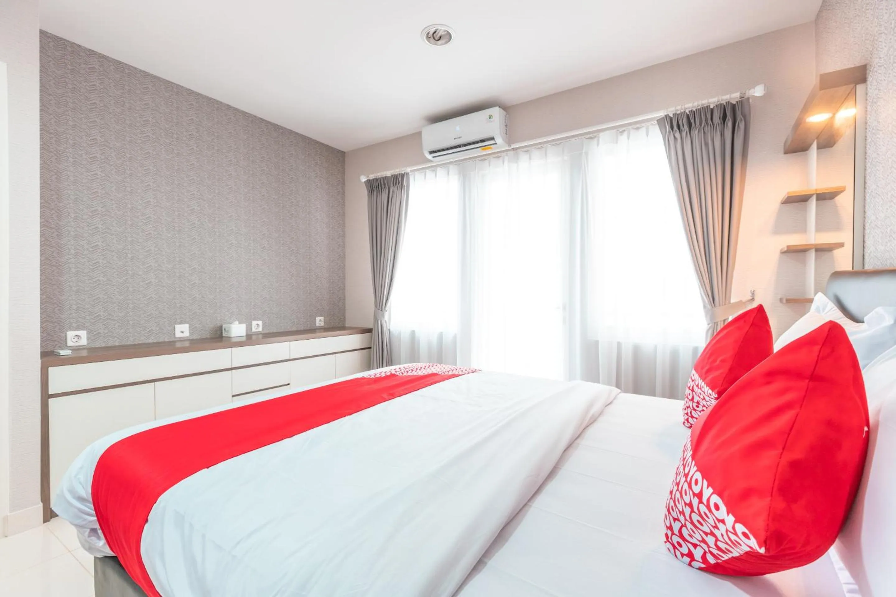 Bedroom, Bed in Hotel O Apartement Sentul Tower