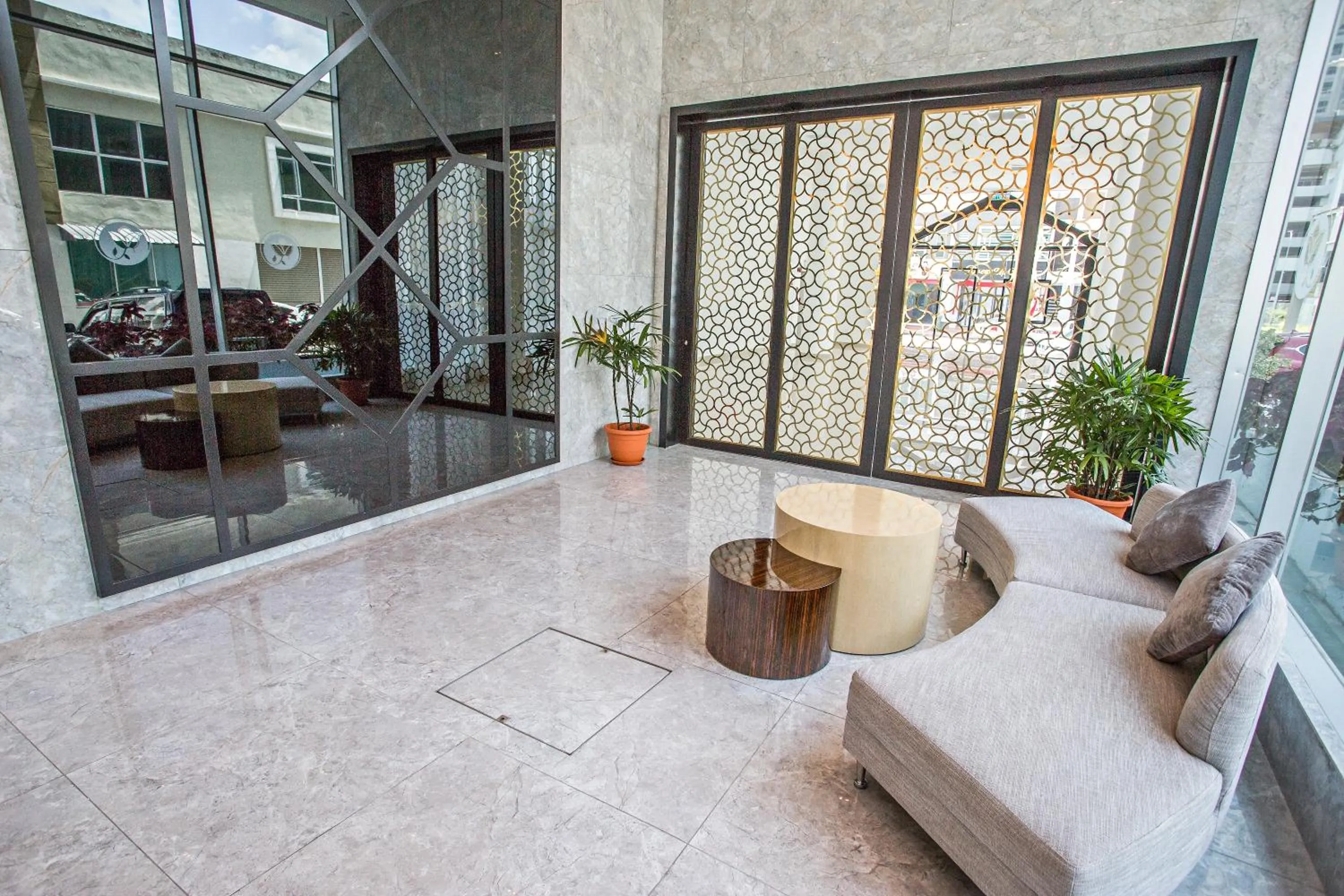 Lobby or reception in GRAND FLORA HOTEL