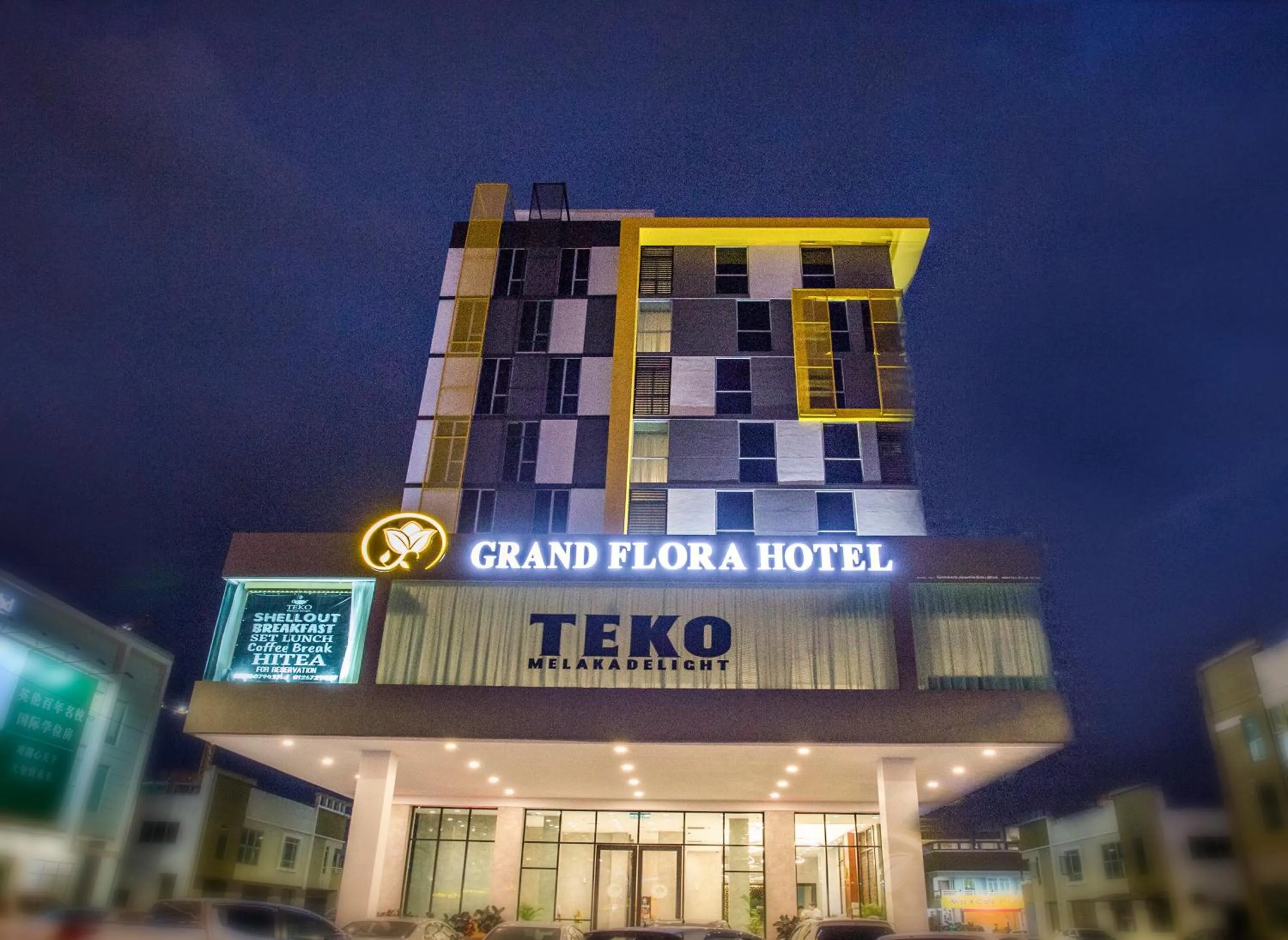 GRAND FLORA HOTEL