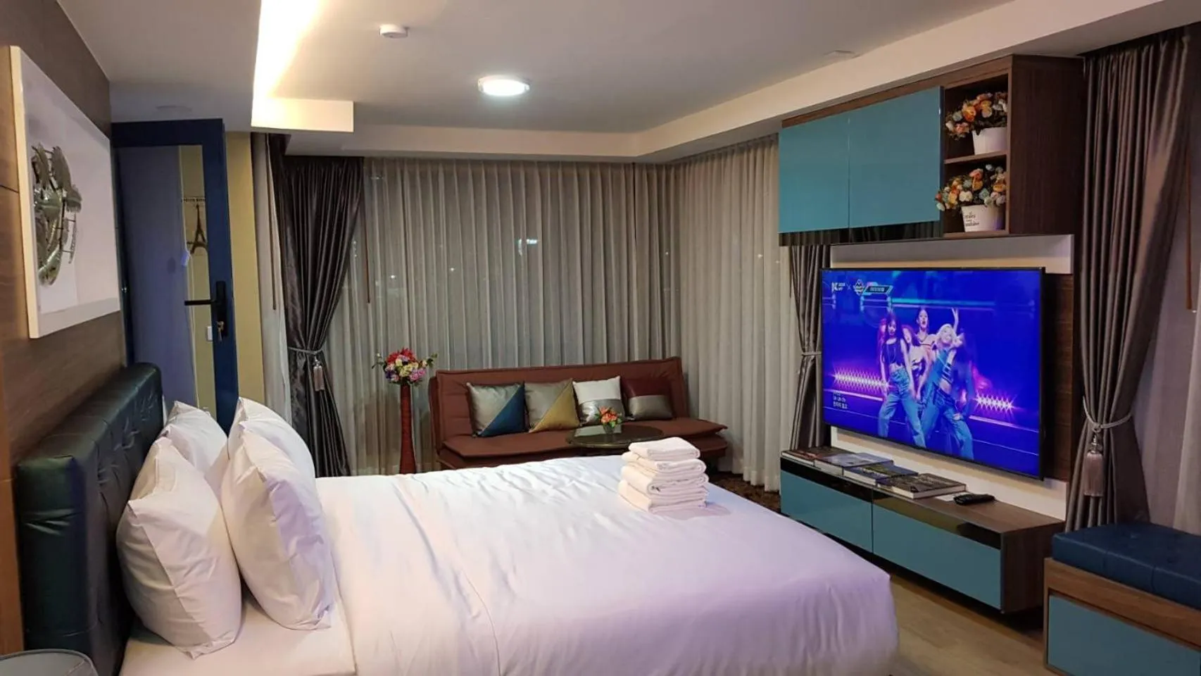 Bed in BlueTel Re'sidencE Bangkok IMPACT บลูเทล เรซิดองส์ กรุงเทพ อิมแพค