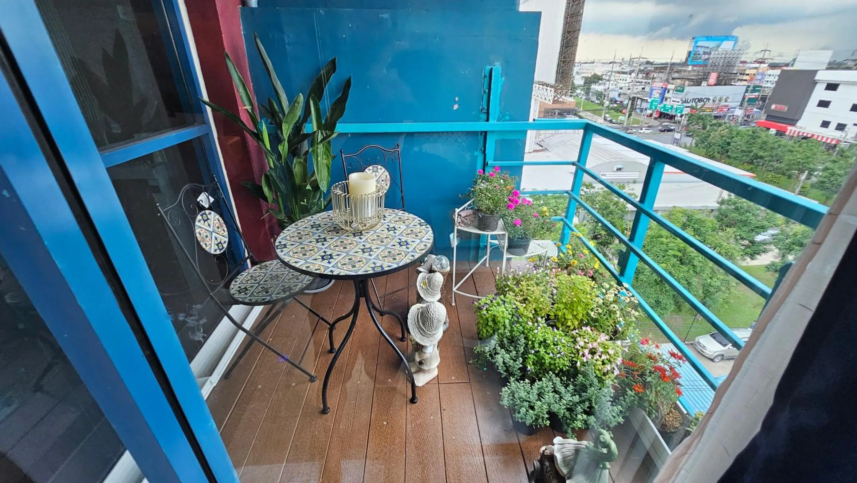 BlueTel Re'sidencE Bangkok IMPACT บลูเทล เรซิดองส์ กรุงเทพ อิมแพค