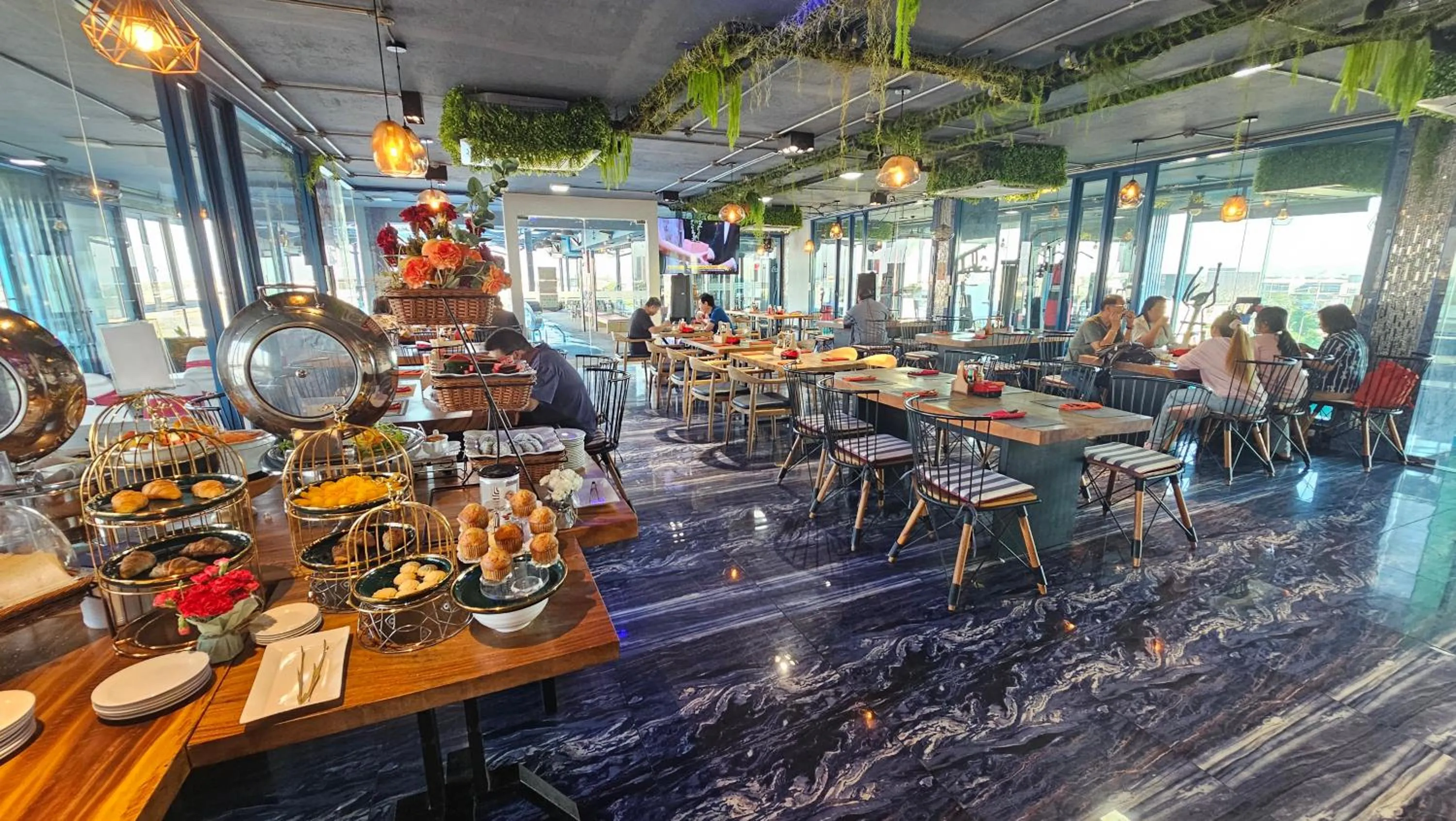 Restaurant/places to eat in BlueTel Re'sidencE Bangkok IMPACT บลูเทล เรซิดองส์ กรุงเทพ อิมแพค