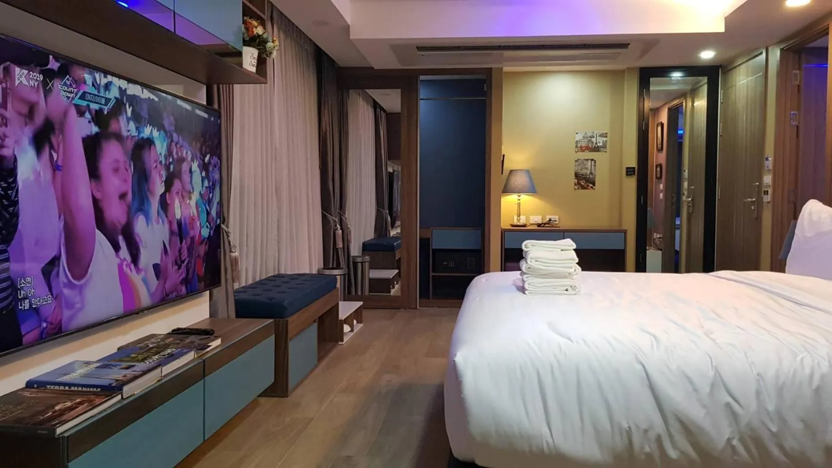 Bed in BlueTel Re'sidencE Bangkok IMPACT บลูเทล เรซิดองส์ กรุงเทพ อิมแพค