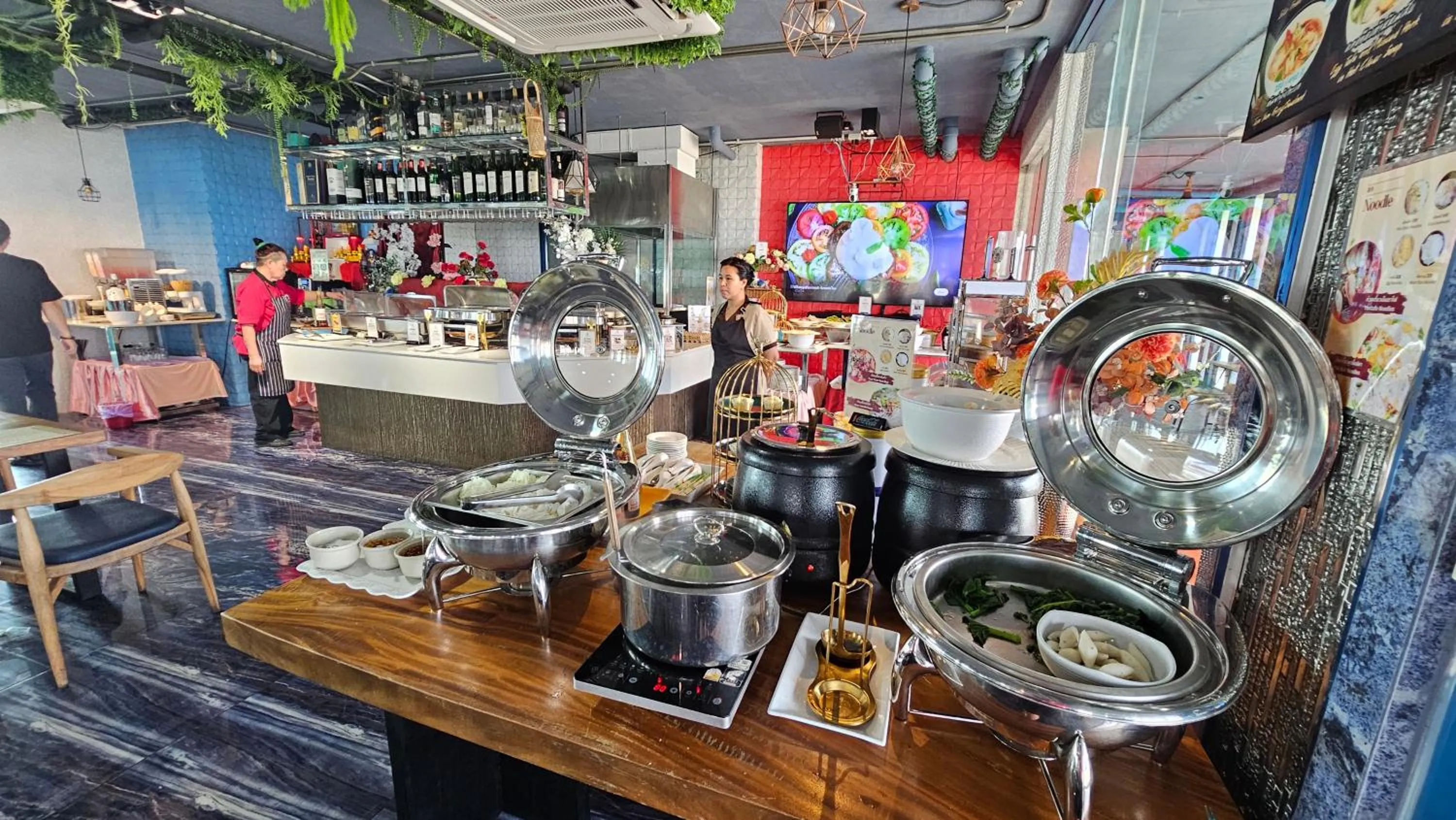 Restaurant/places to eat in BlueTel Re'sidencE Bangkok IMPACT บลูเทล เรซิดองส์ กรุงเทพ อิมแพค