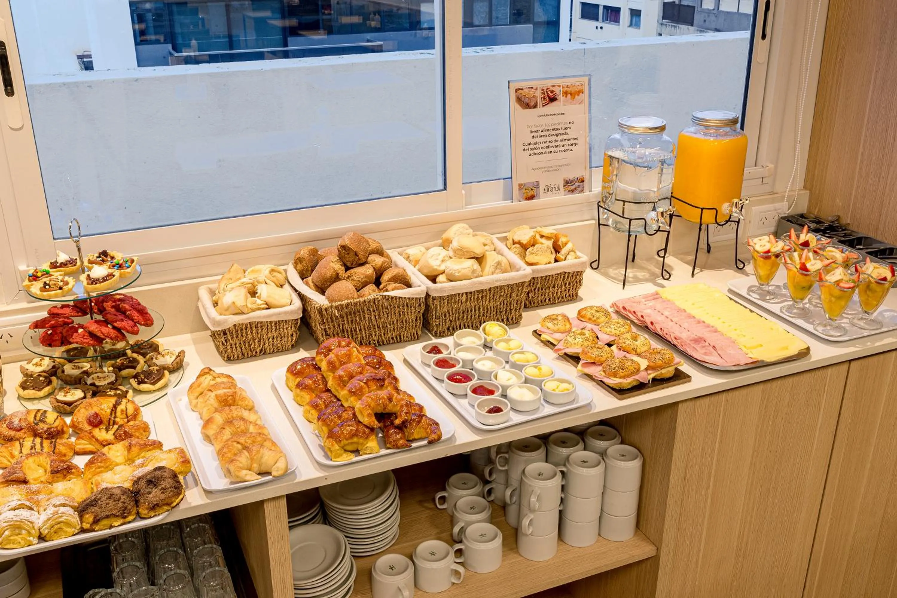 Buffet breakfast in Hotel Traful