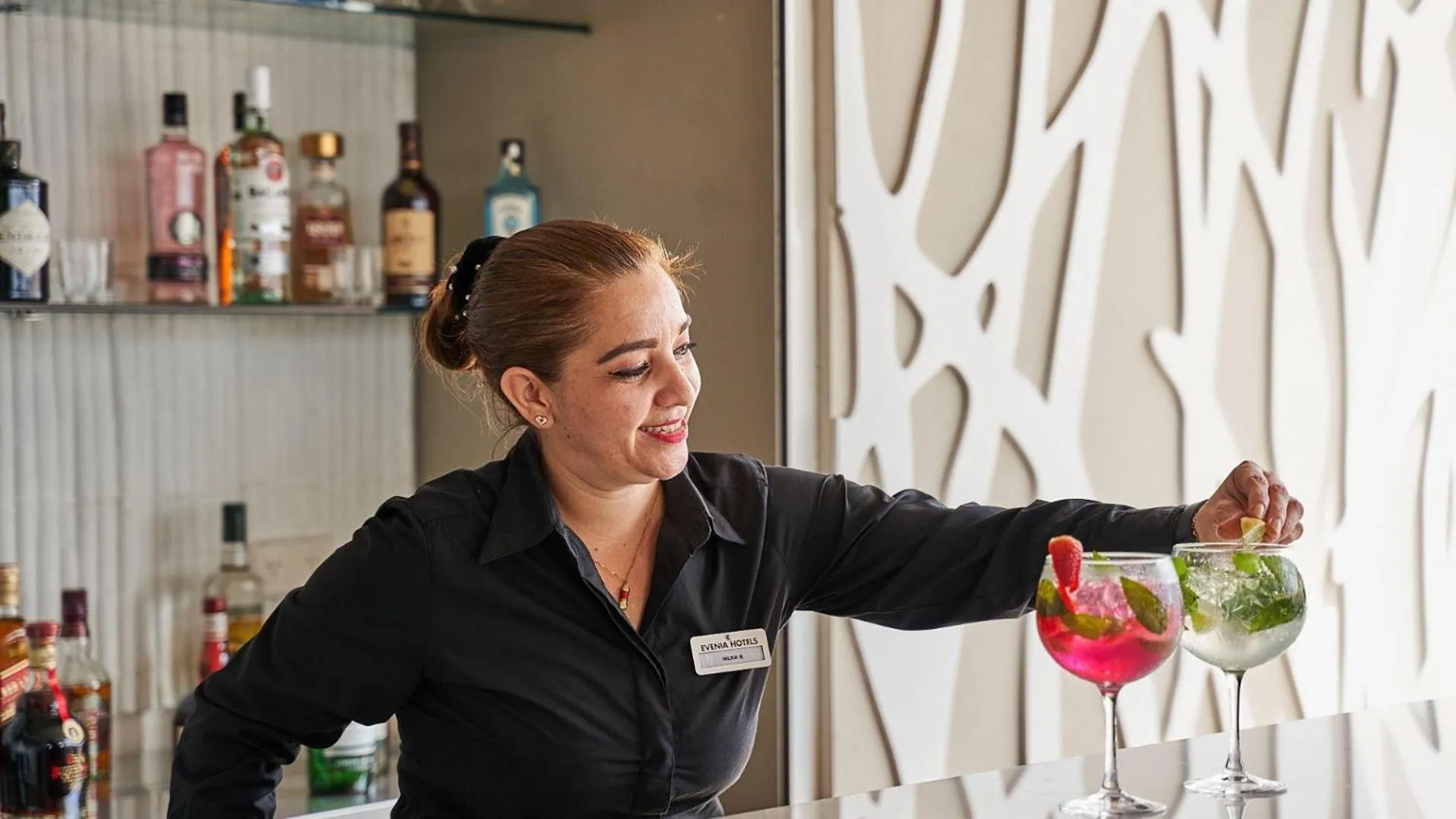 Lounge or bar in Gran Evenia Panamá Hotel