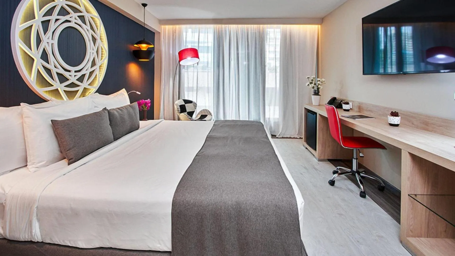 Photo of the whole room, Bed in Gran Evenia Panamá Hotel