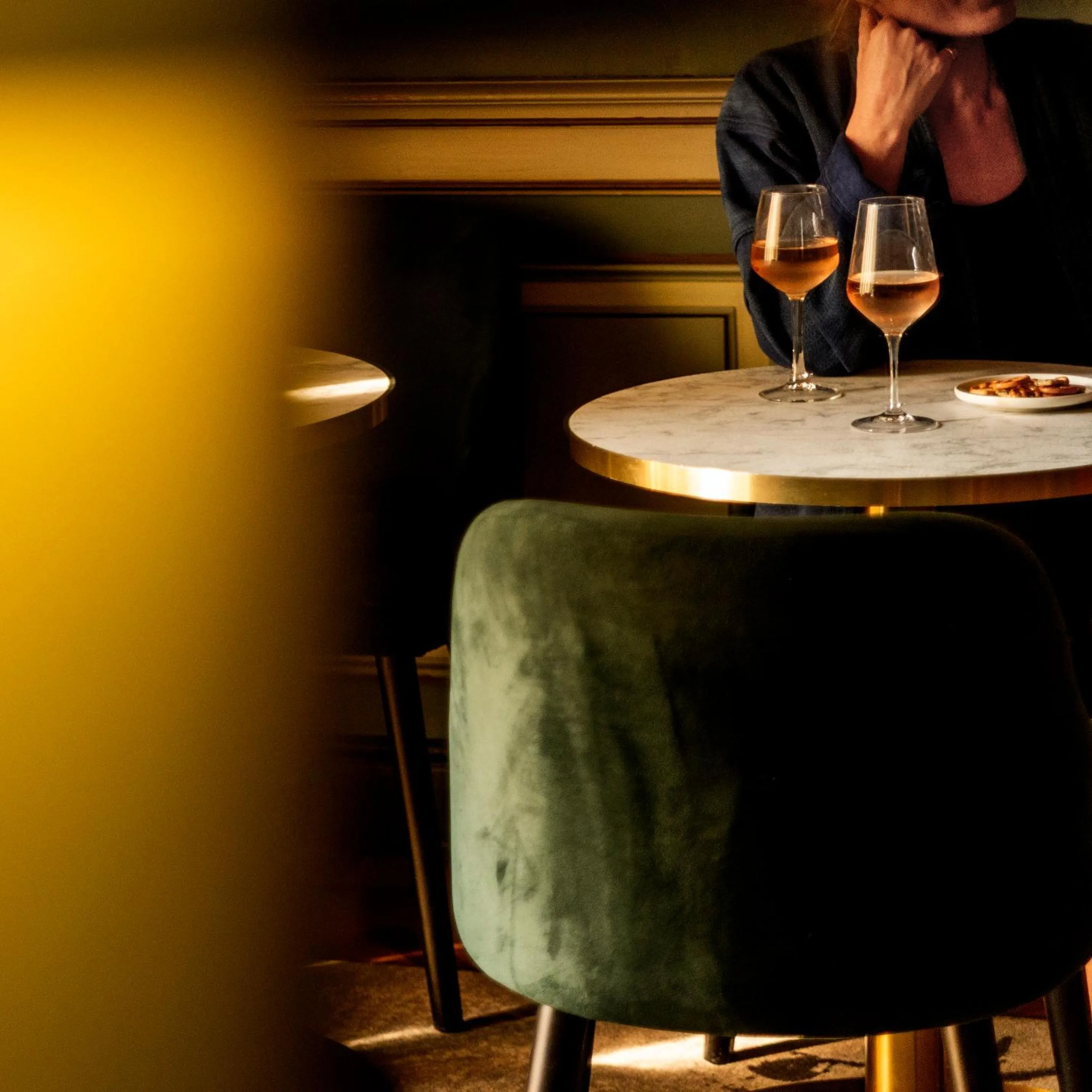 Lounge or bar in Hôtel Vendôme