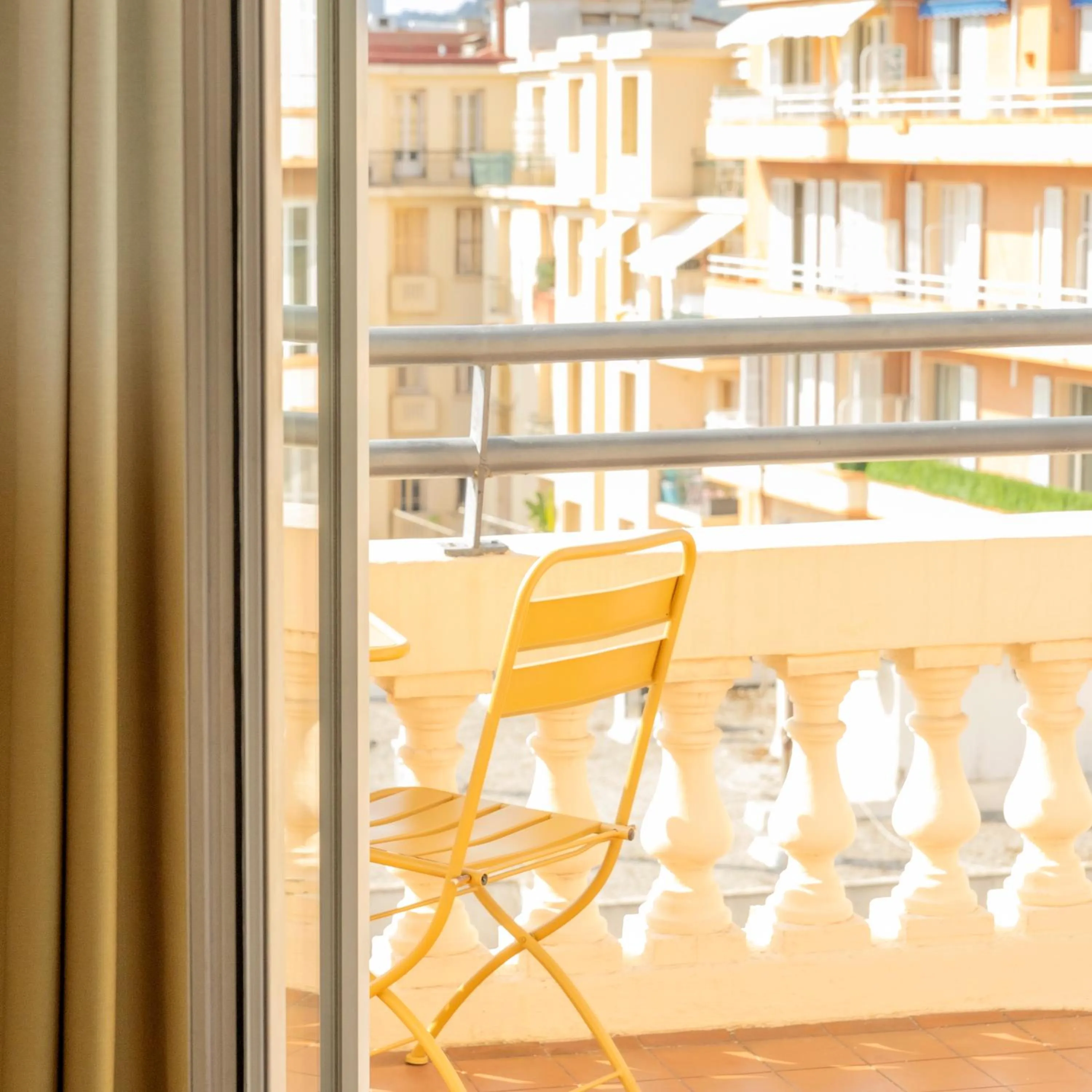 Bedroom in Hôtel Vendôme