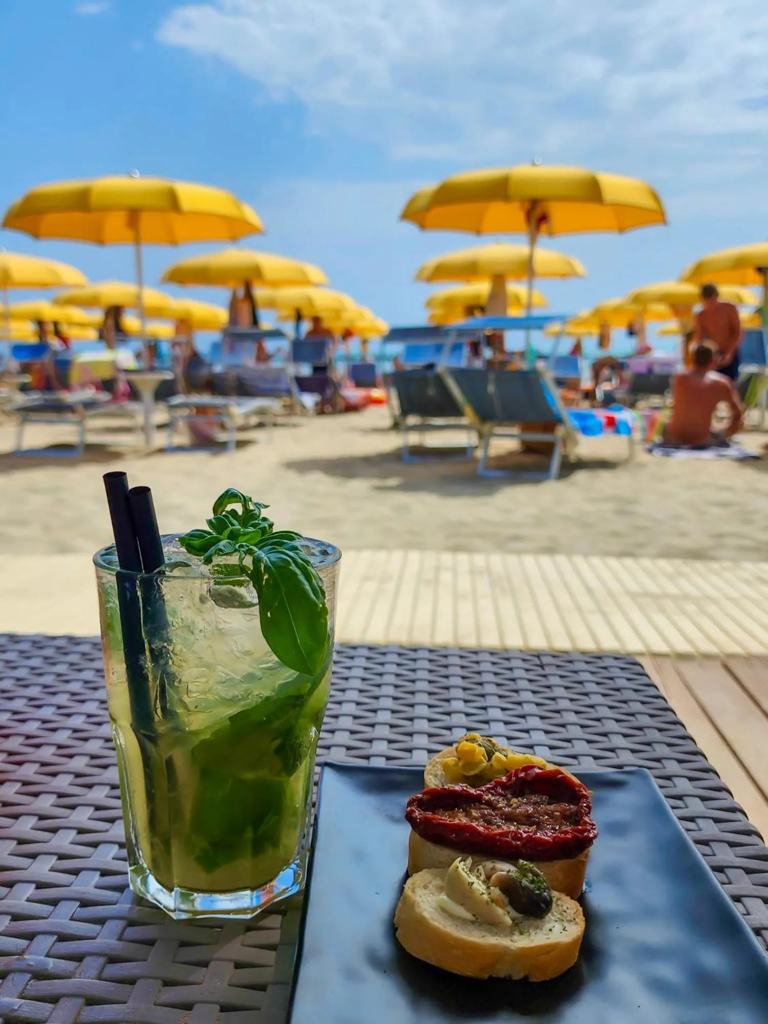 Sea view in Hotel Holiday