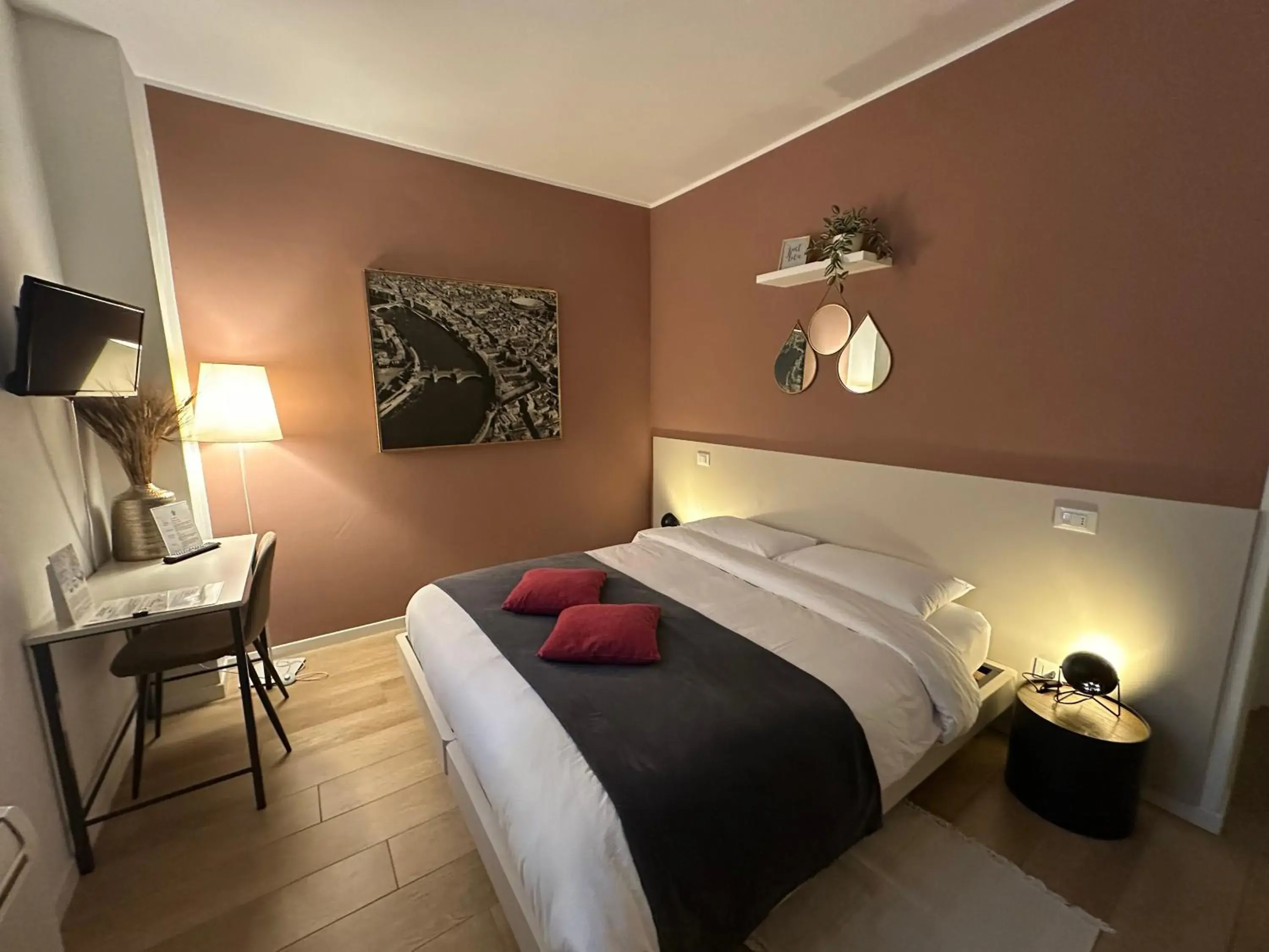 Double Room with Private Bathroom in VeronaLago B&B Accessibile Double Room with Private Bathroom in VeronaLago B&B Accessibile