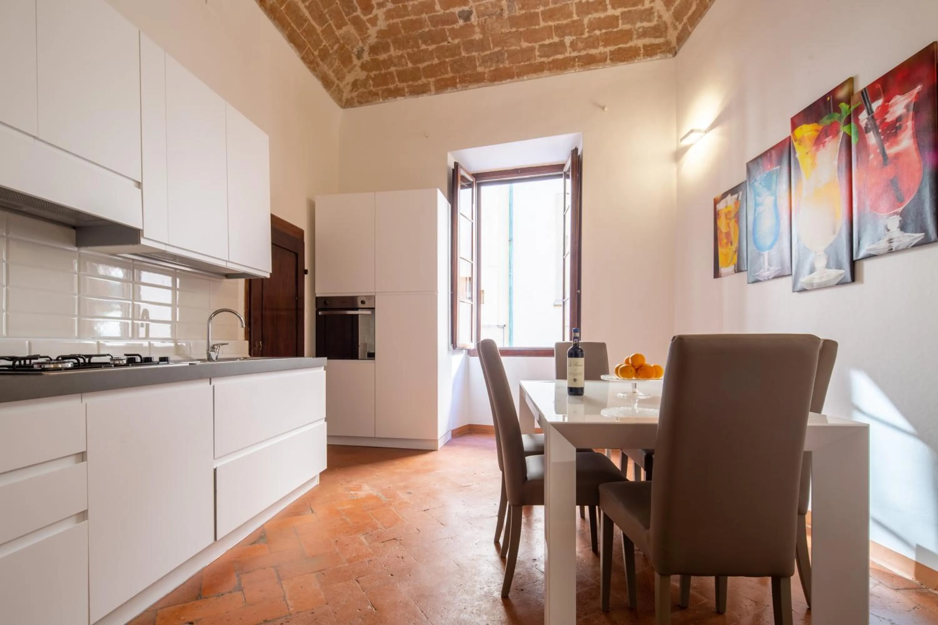 Kitchen or kitchenette in Lian Home in Florence by Mmega