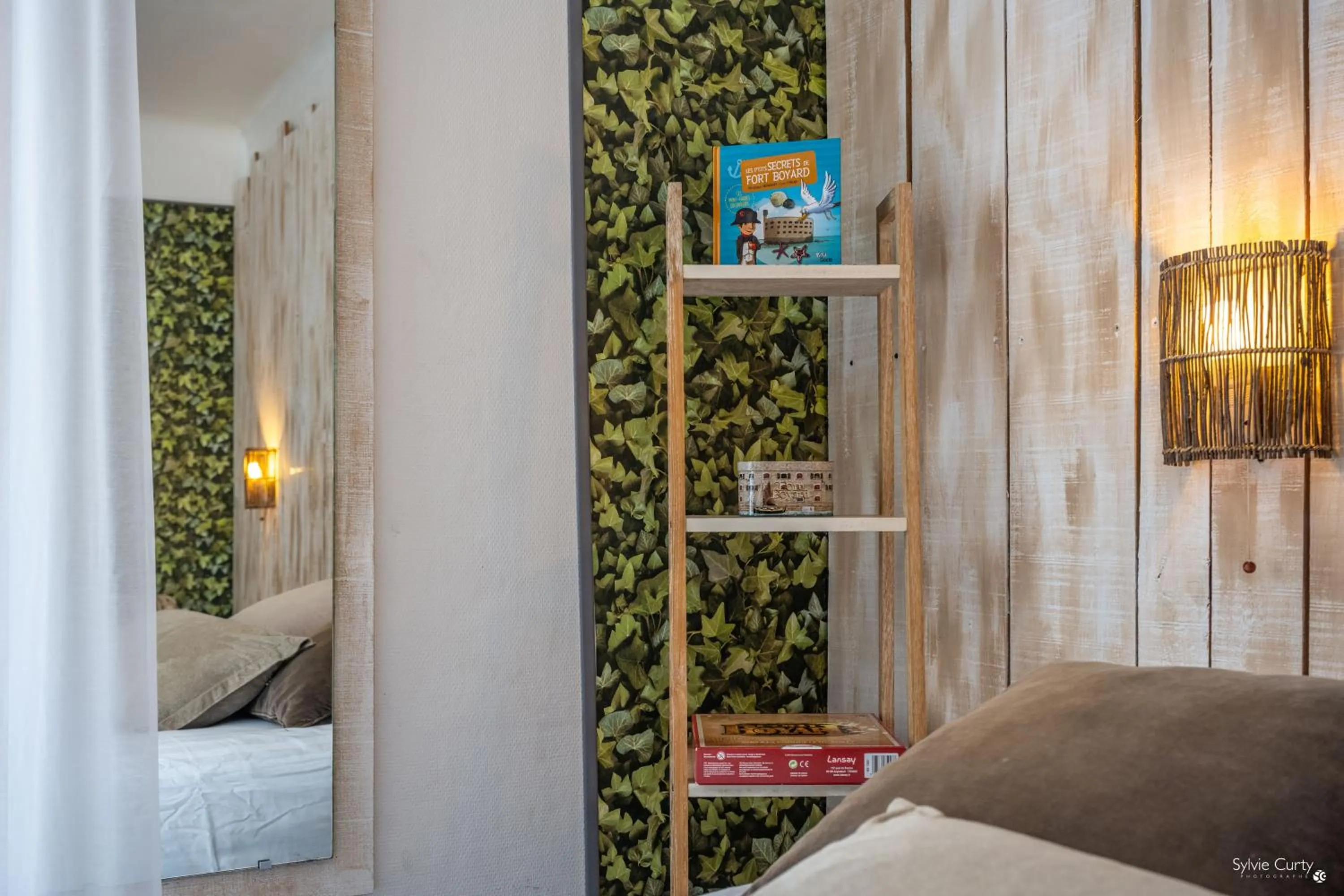 Family, Bed in Hotel La Roseraie