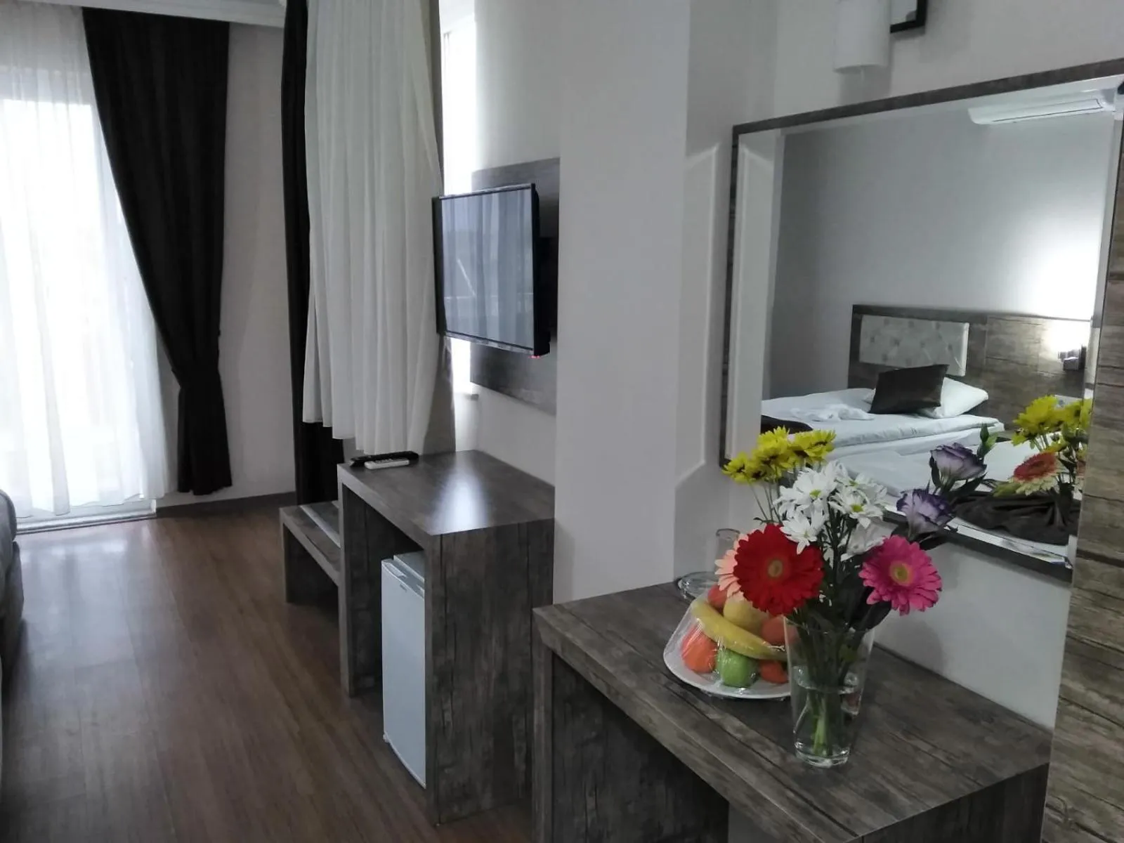 Photo of the whole room in Sarp Hotel Kadriye