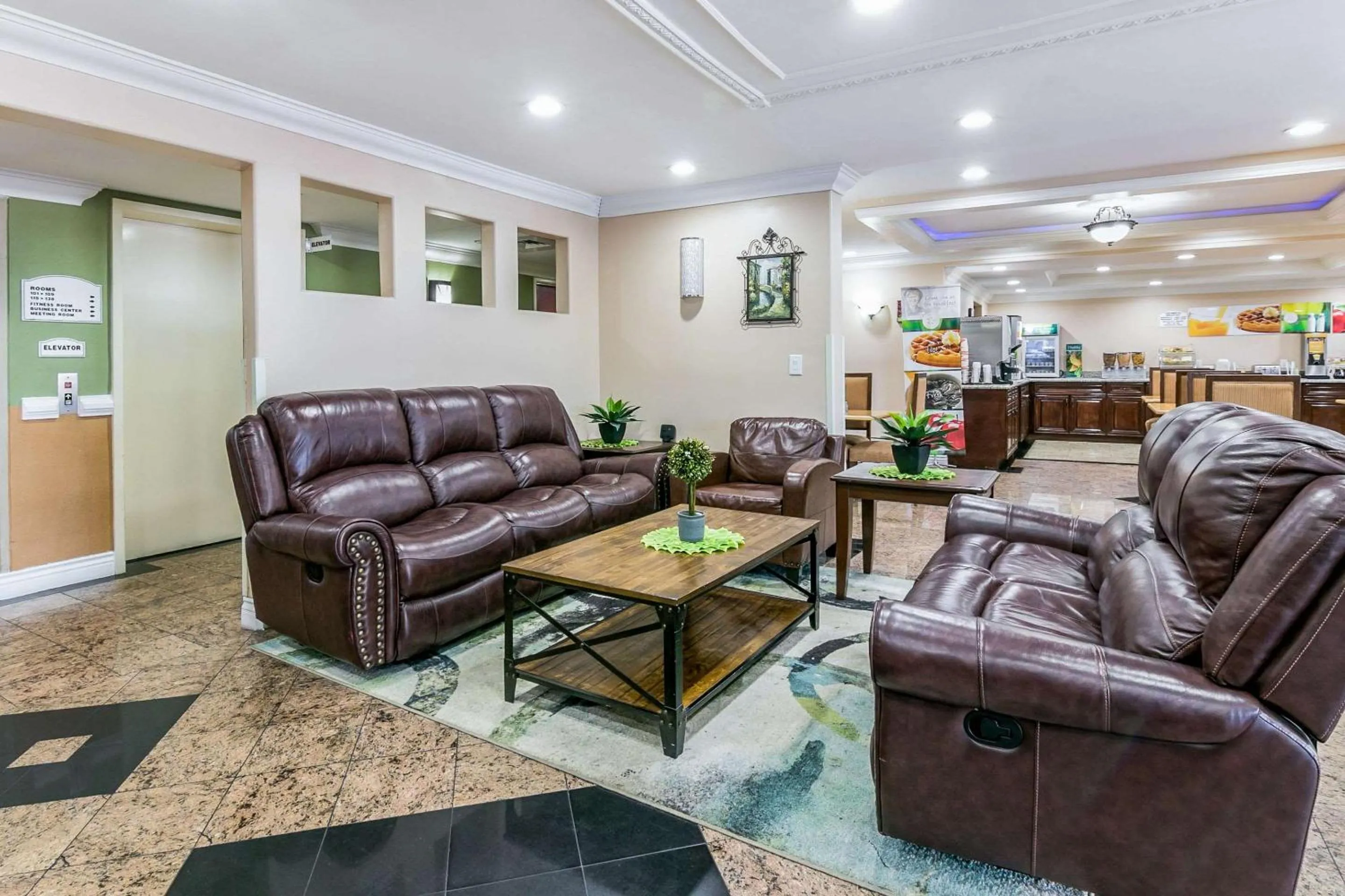 Lobby or reception in Quality Inn & Suites Atlanta Airport South