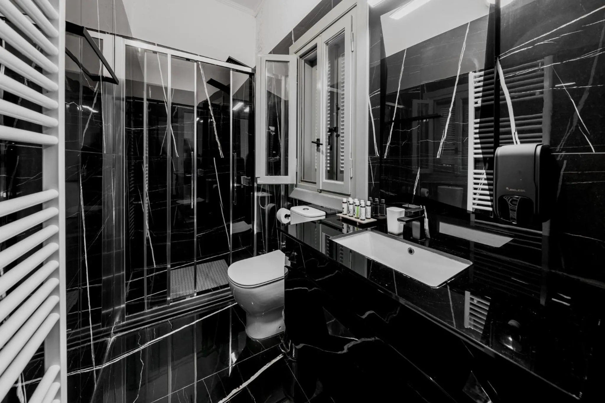 Shower in Impero Nafplio Hotel & Suites