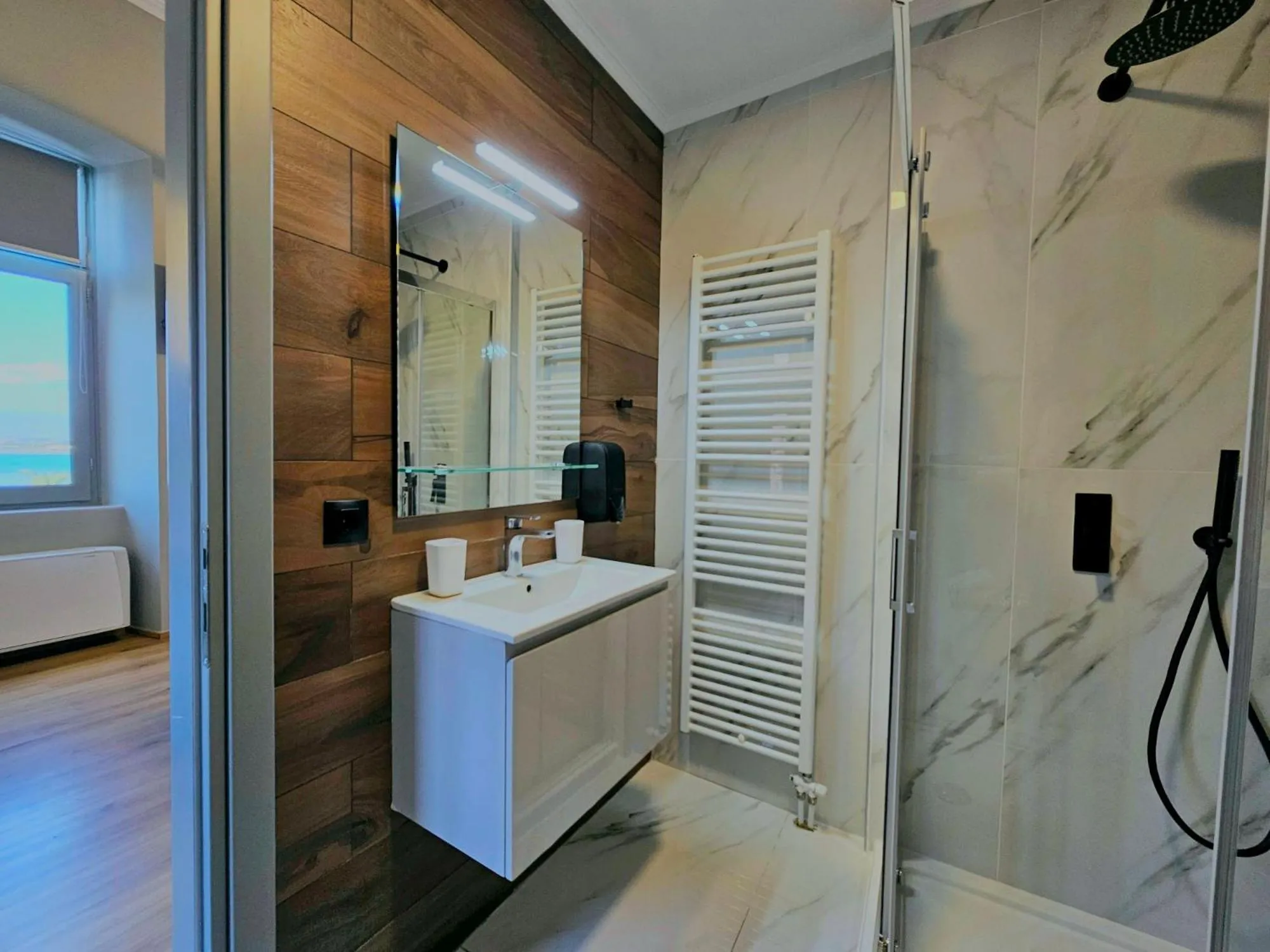 Shower in Impero Nafplio Hotel & Suites