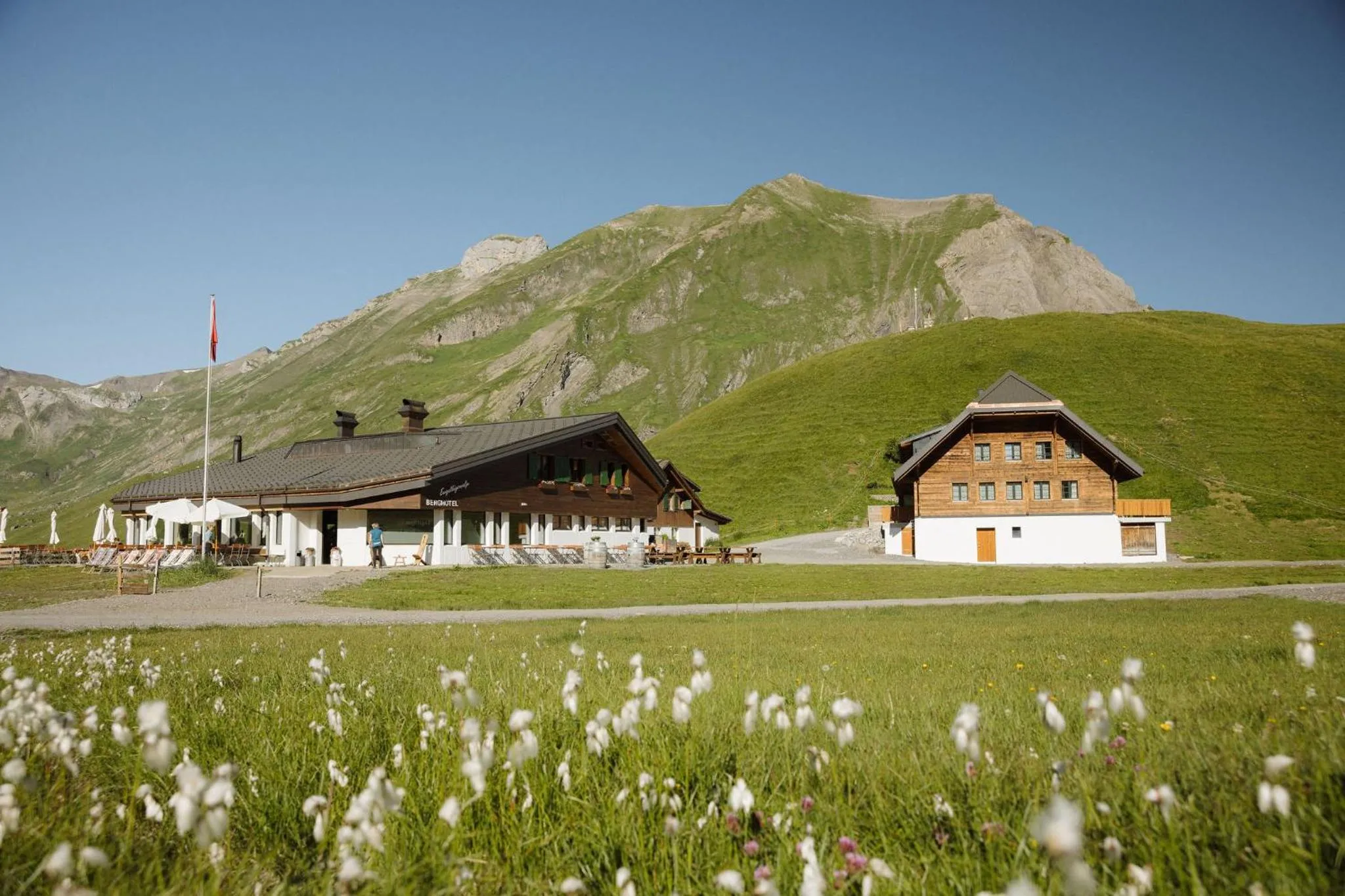 Property building in Berghotel Engstligenalp Adelboden