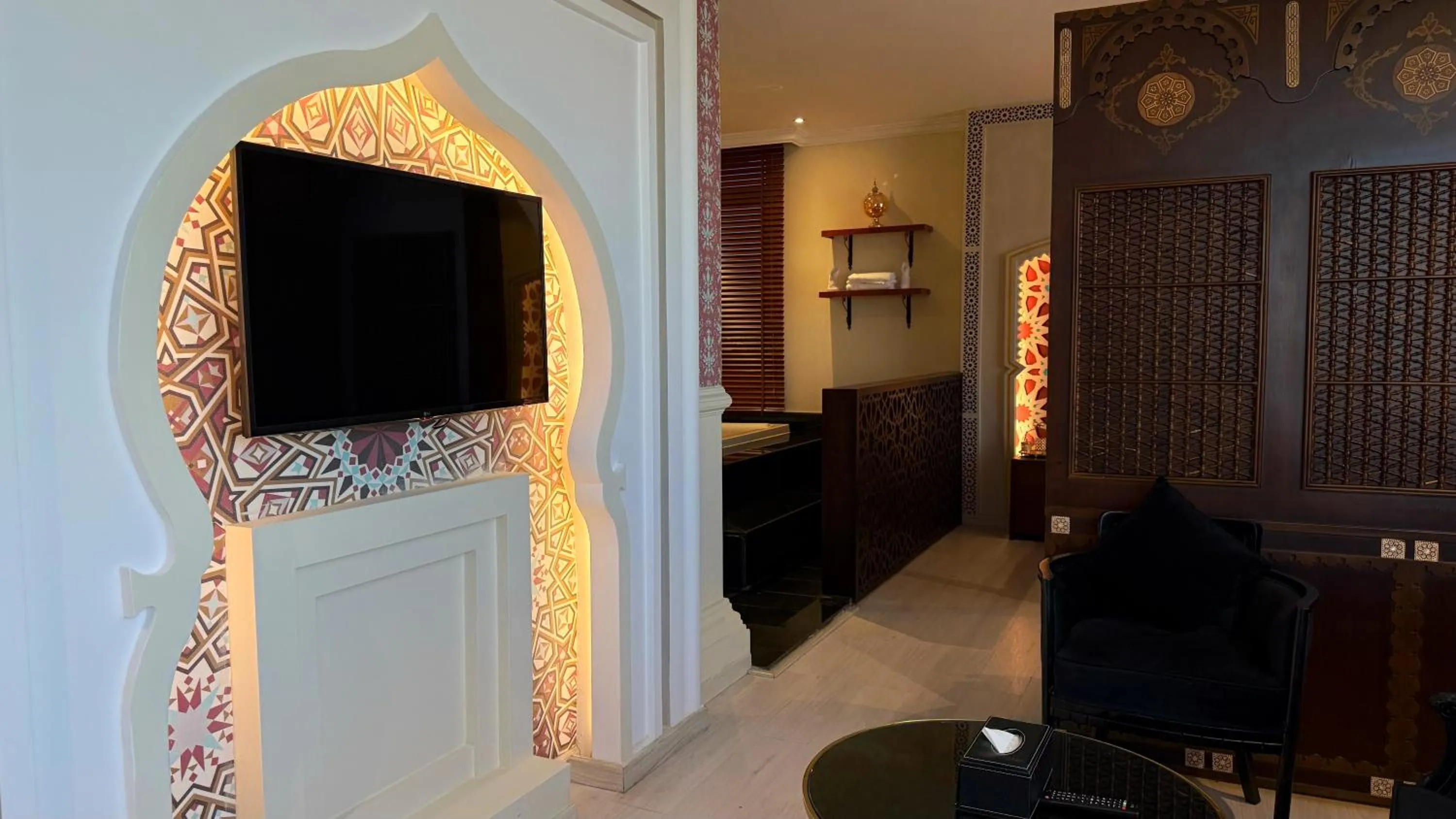 Communal lounge/ TV room in Holiday Villa Hail