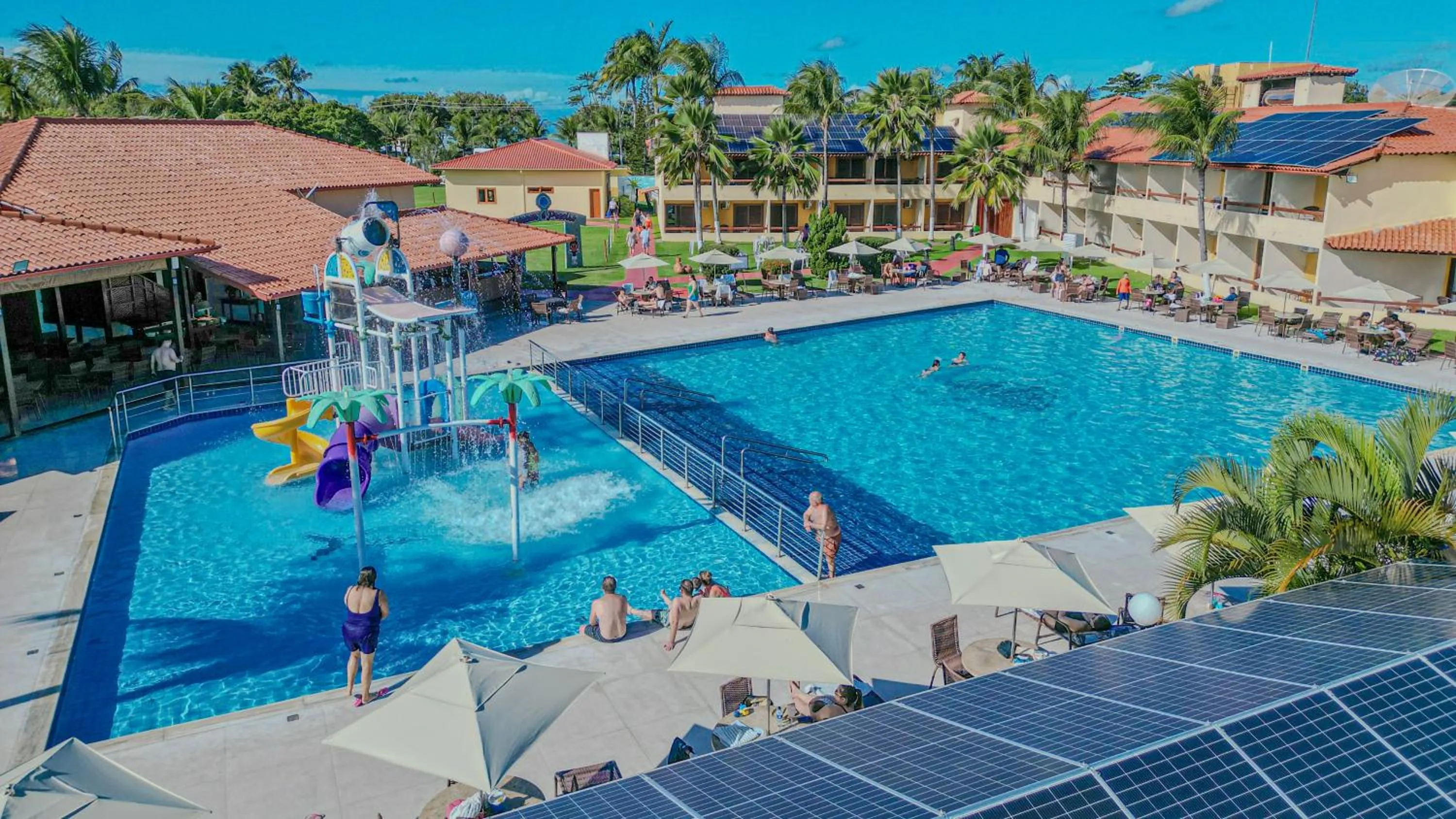 Swimming pool in Coroa Vermelha Beach - All Inclusive