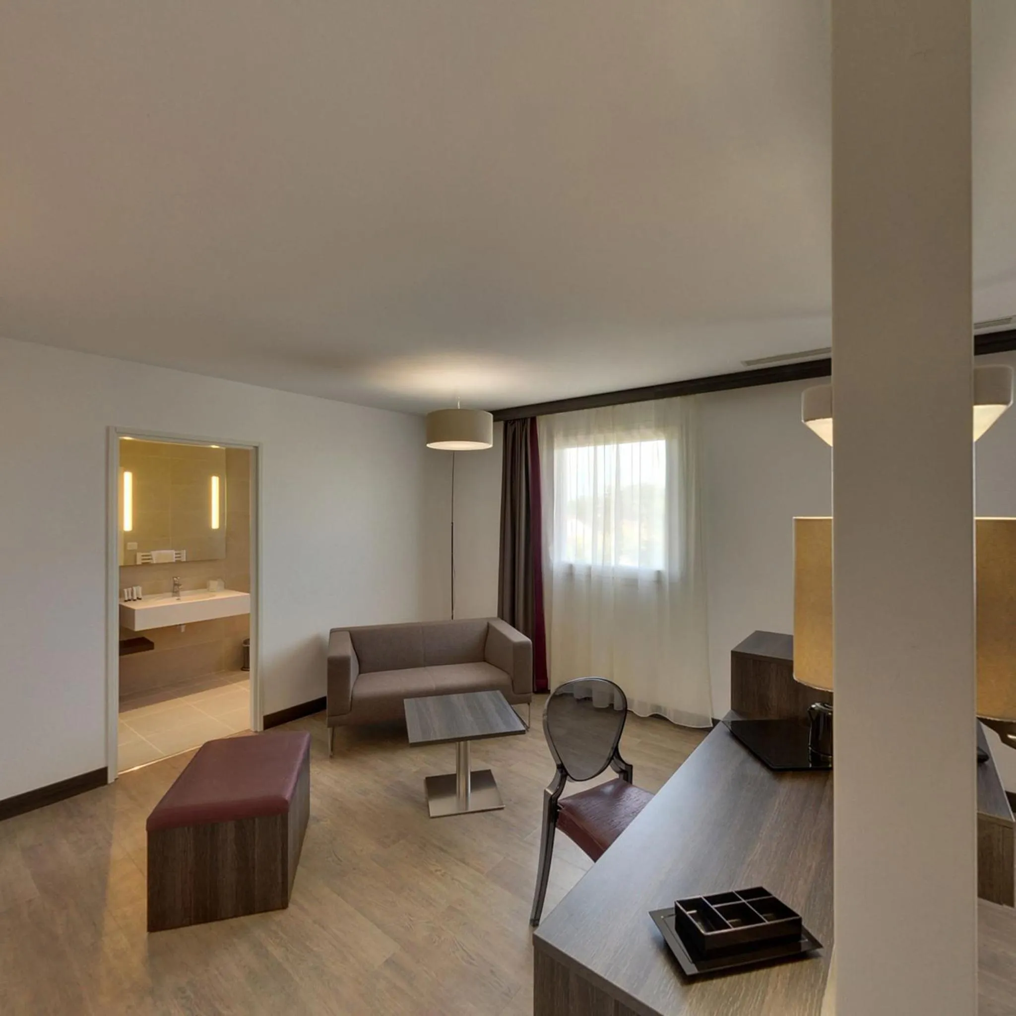 Living room, Bed in Le Domaine des Oliviers