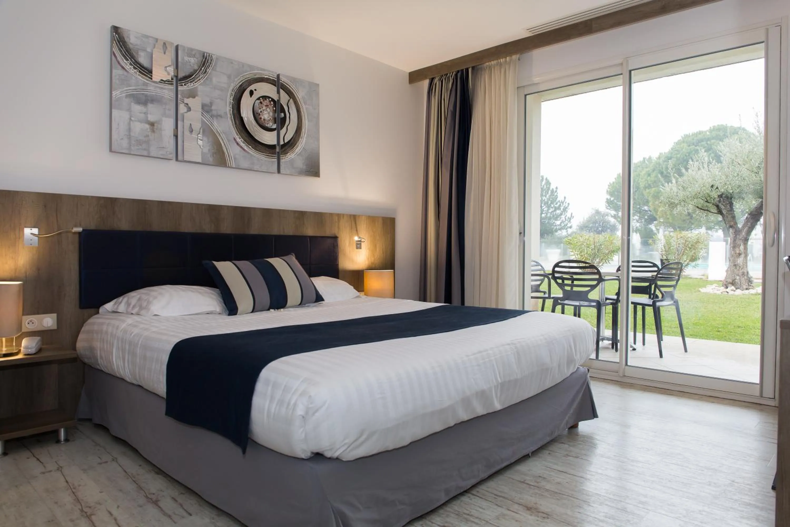 Bed in Le Domaine des Oliviers