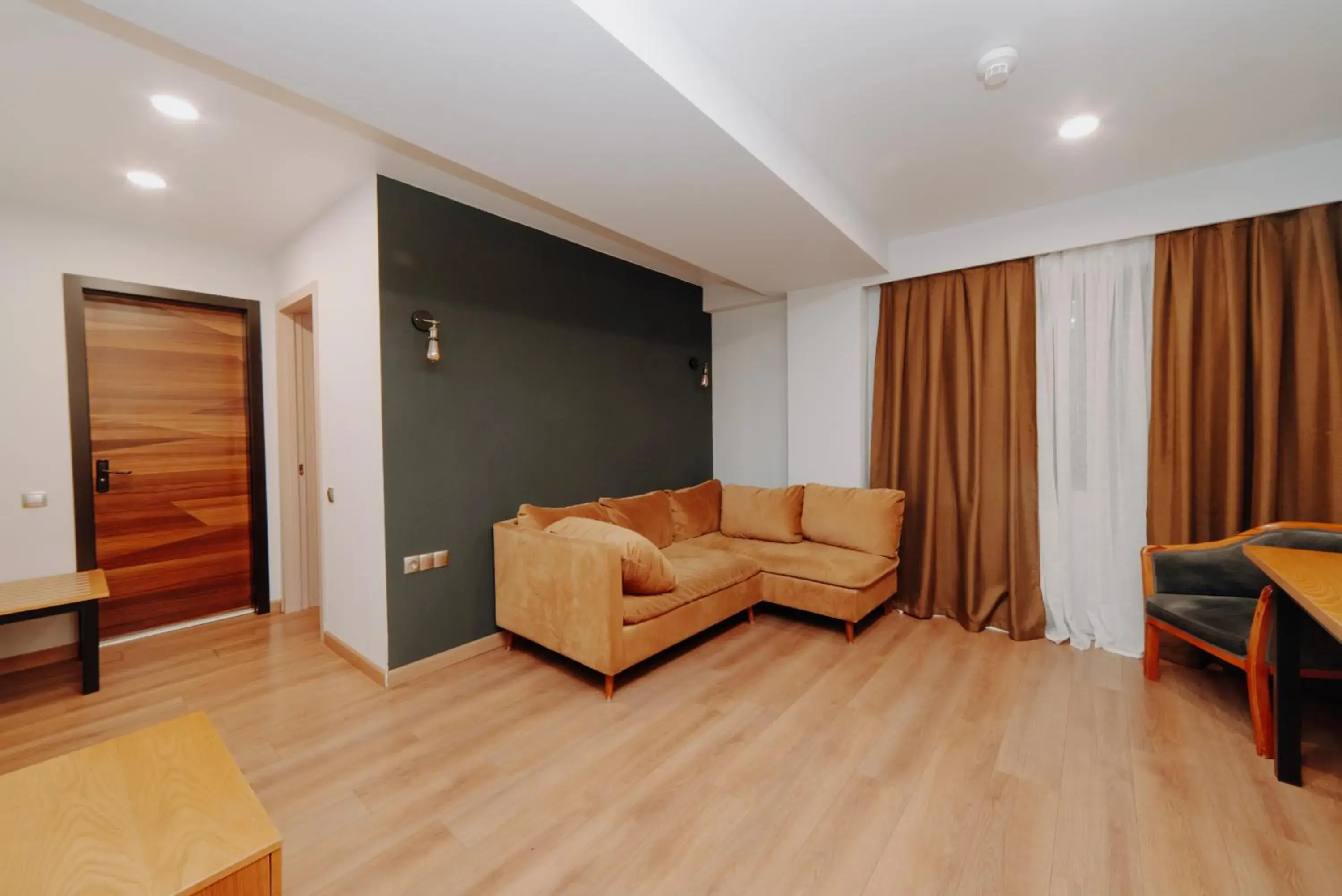 Deluxe Double Room with Balcony in Bakuriani Inn Deluxe Double Room with Balcony in Bakuriani Inn