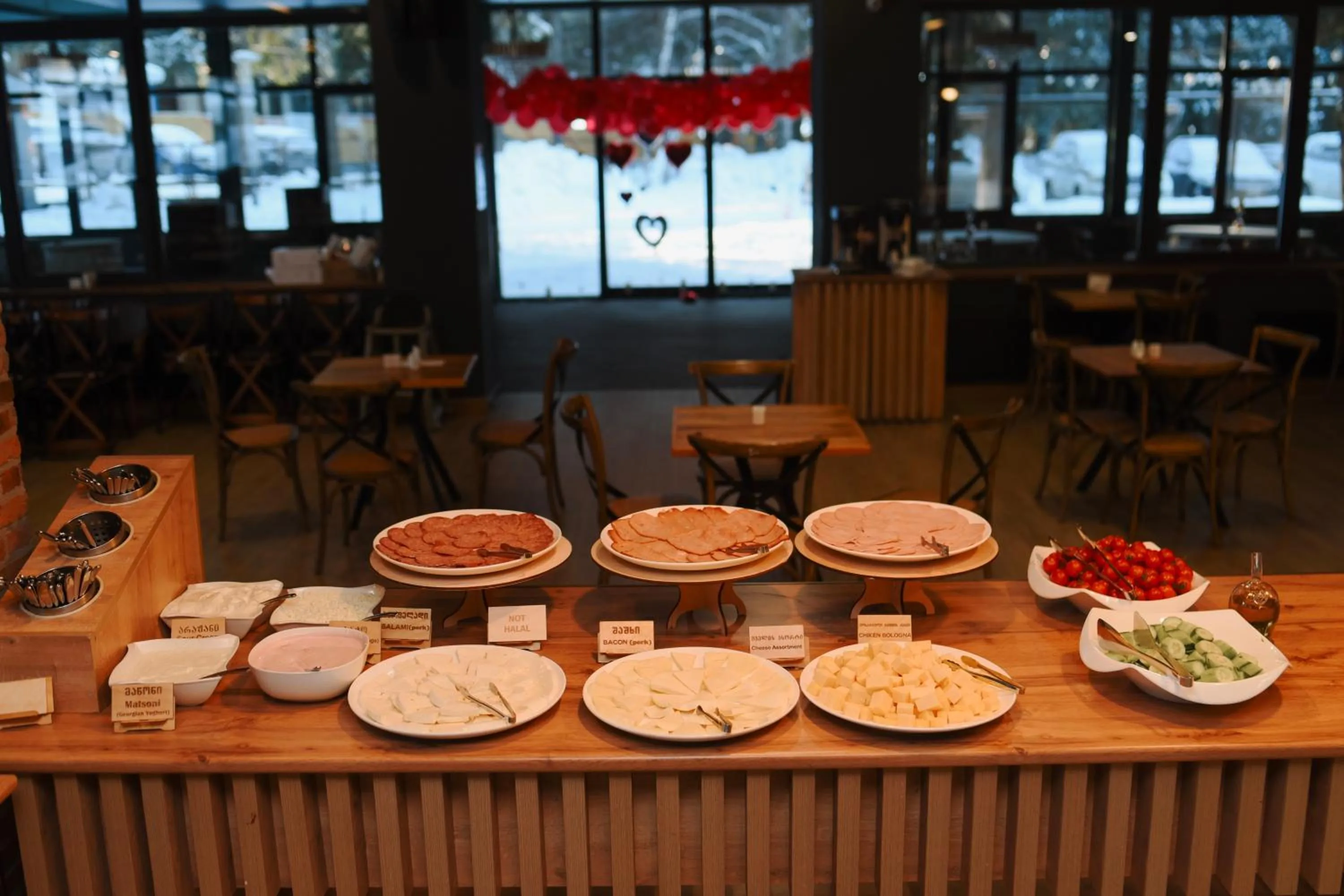 Restaurant/places to eat in Bakuriani Inn