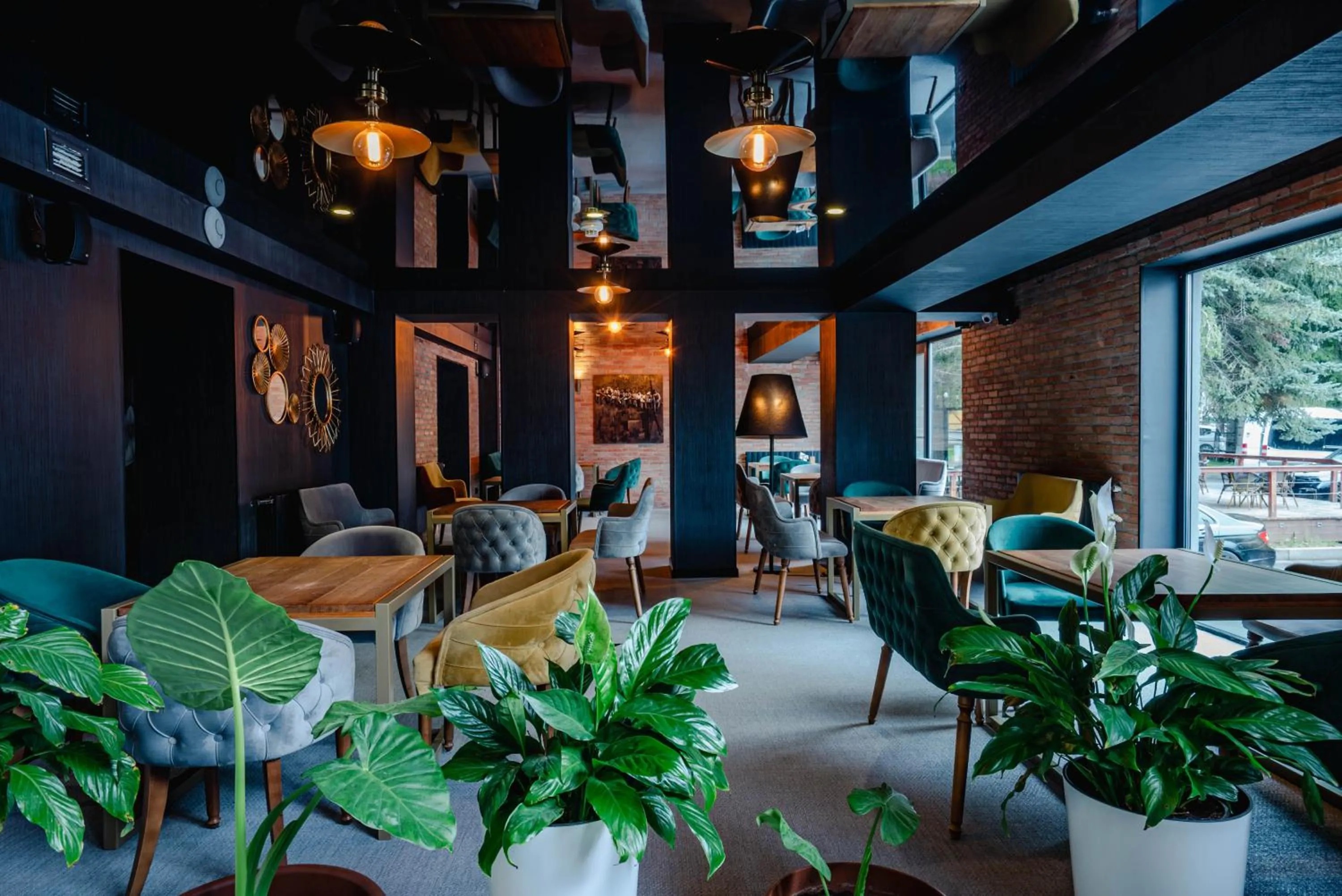 Lounge or bar in Bakuriani Inn