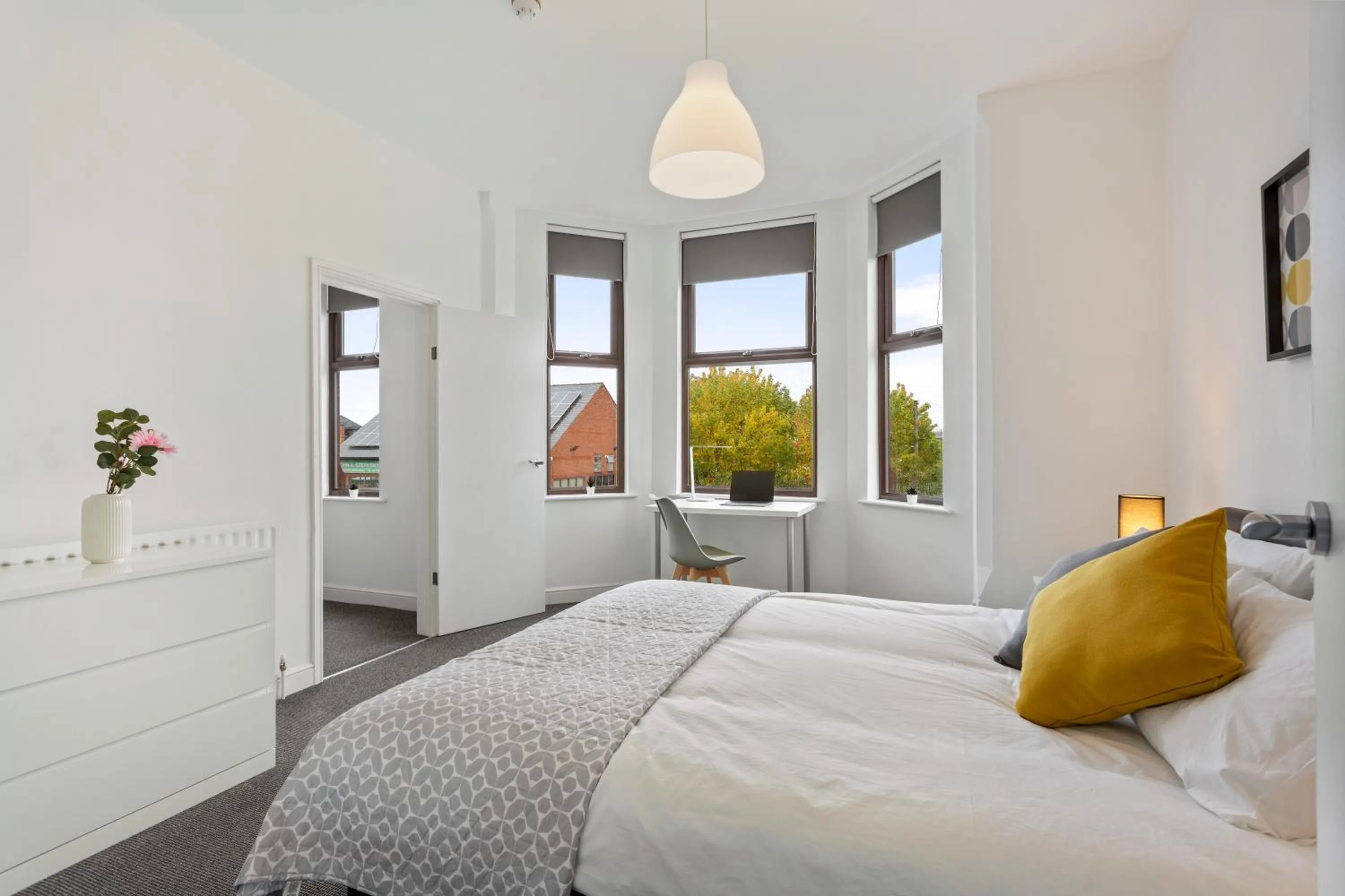 Bedroom, Bed in River Rooms Nottingham