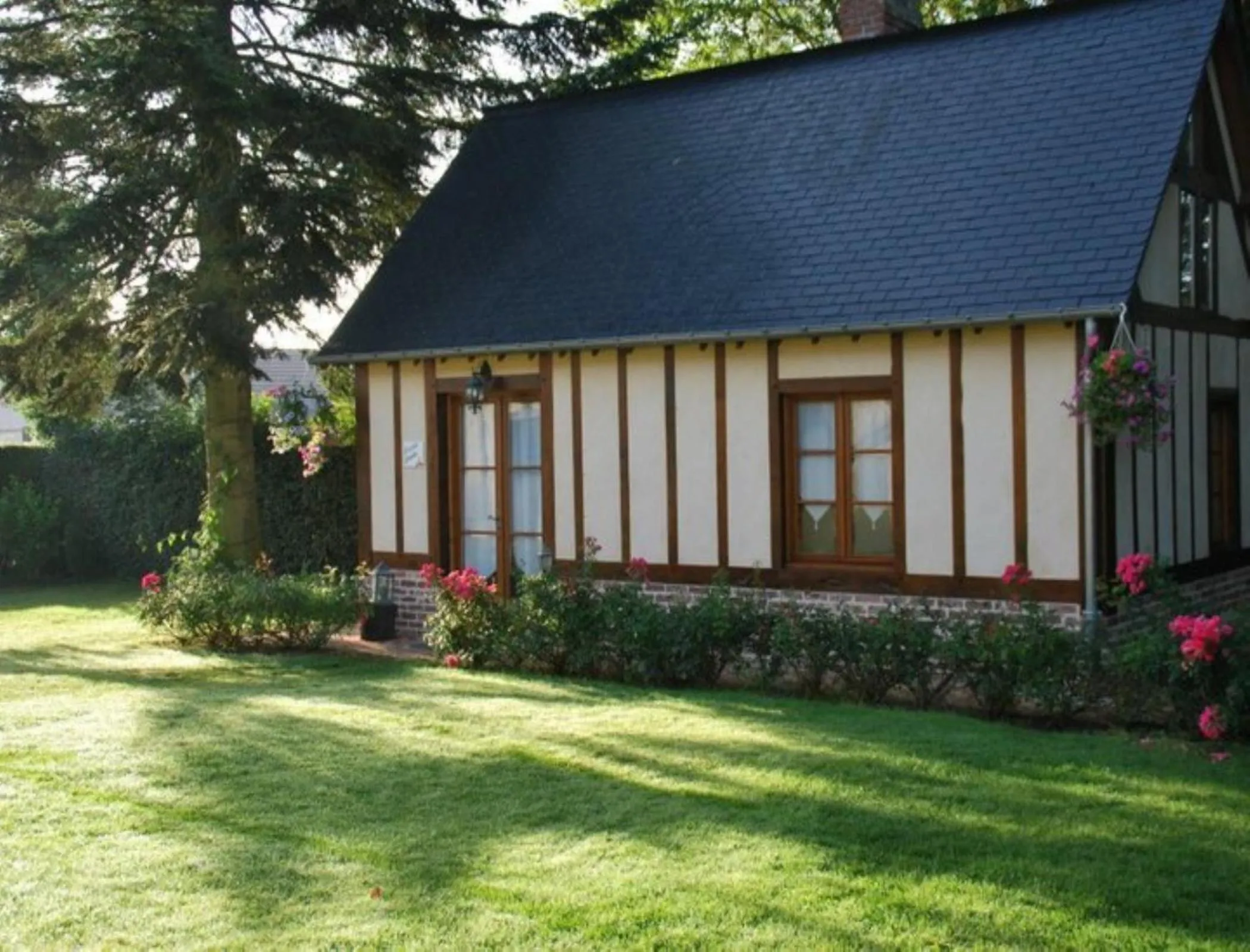 Facade/entrance in Chambres d'hôtes La Petite Flambée
