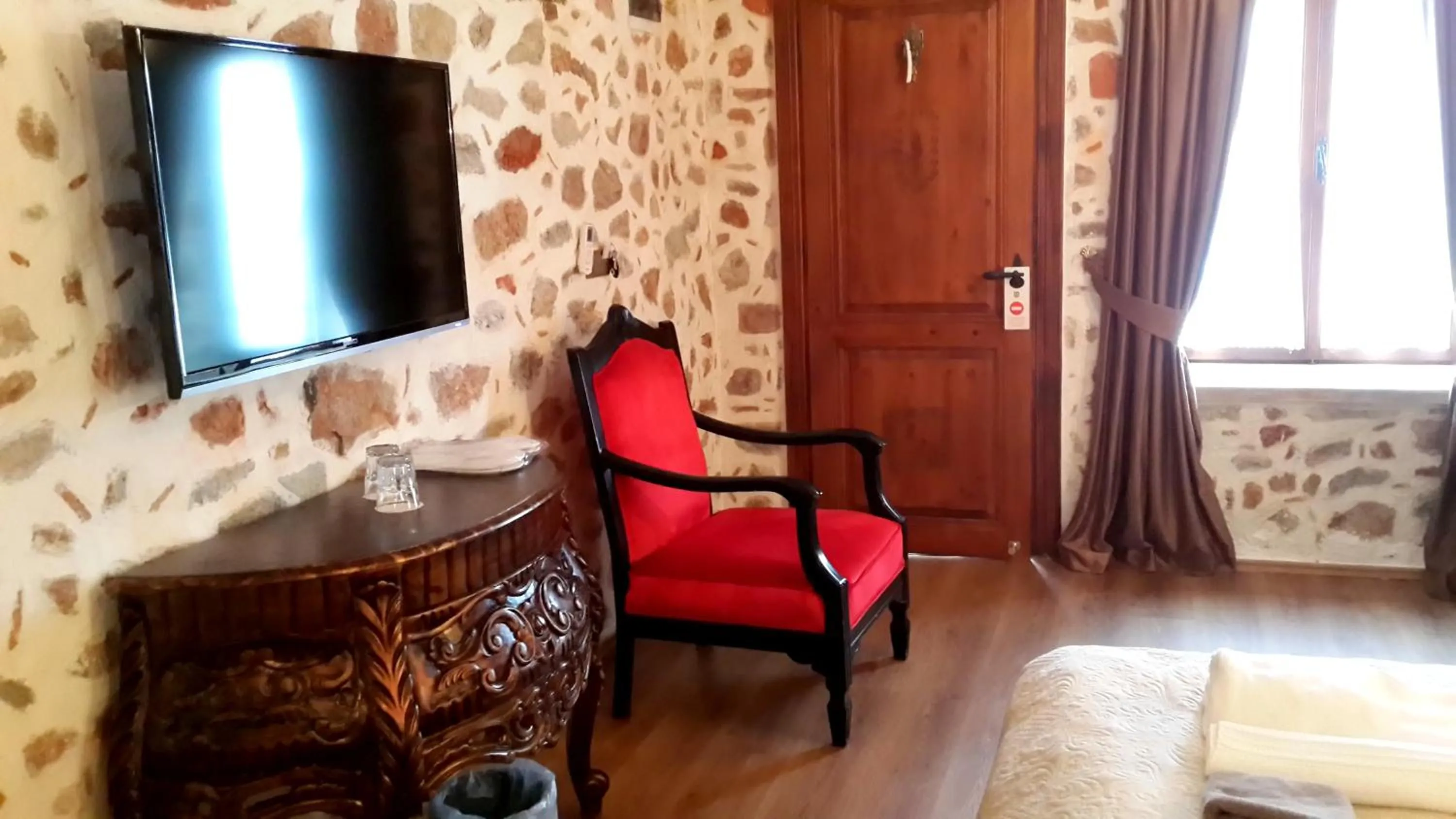 Seating area in Lemon Villa Hotel