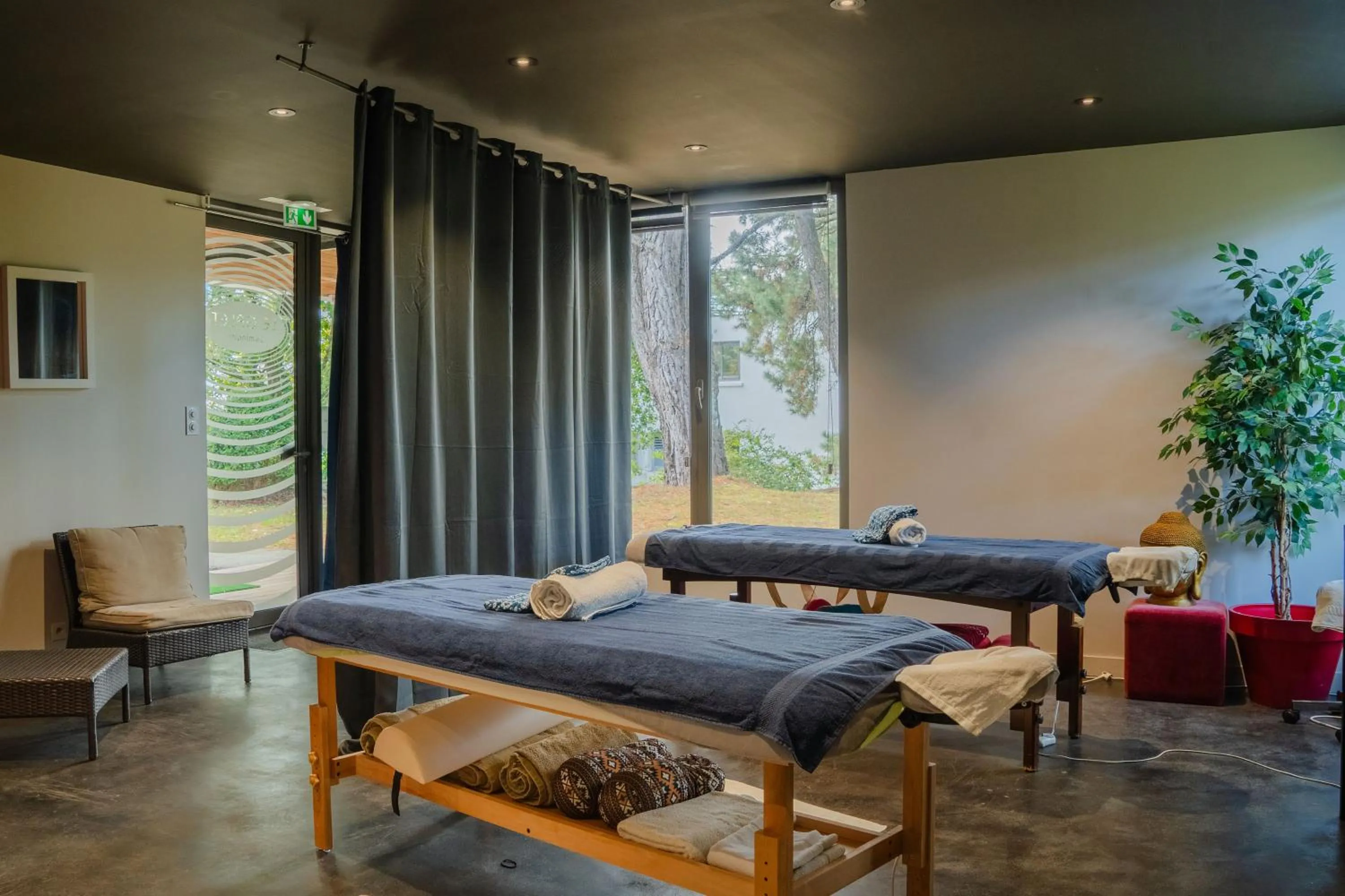 Massage in Le Galet Hotel & Spa