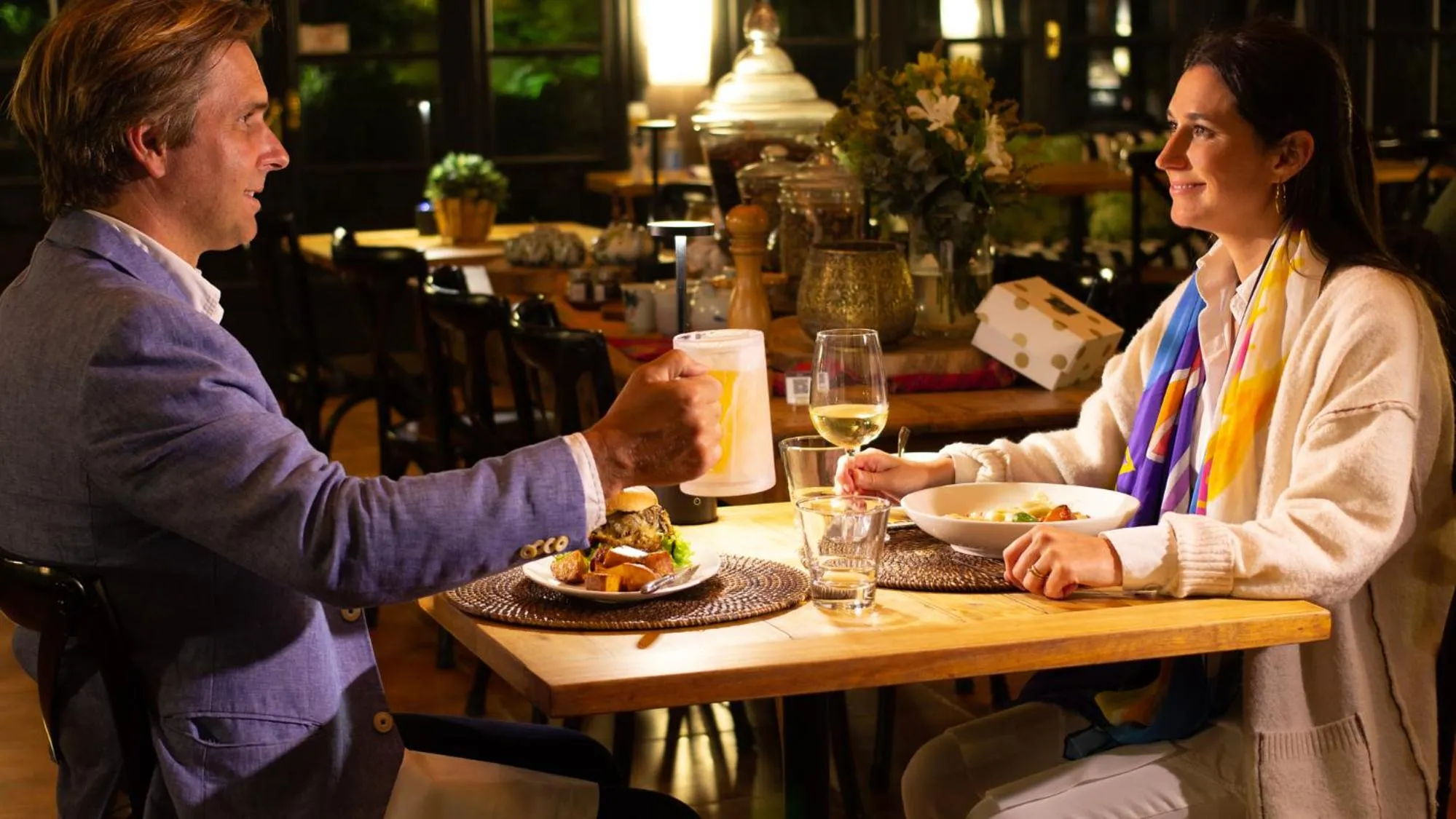 Restaurant/places to eat in Hotel L'Auberge