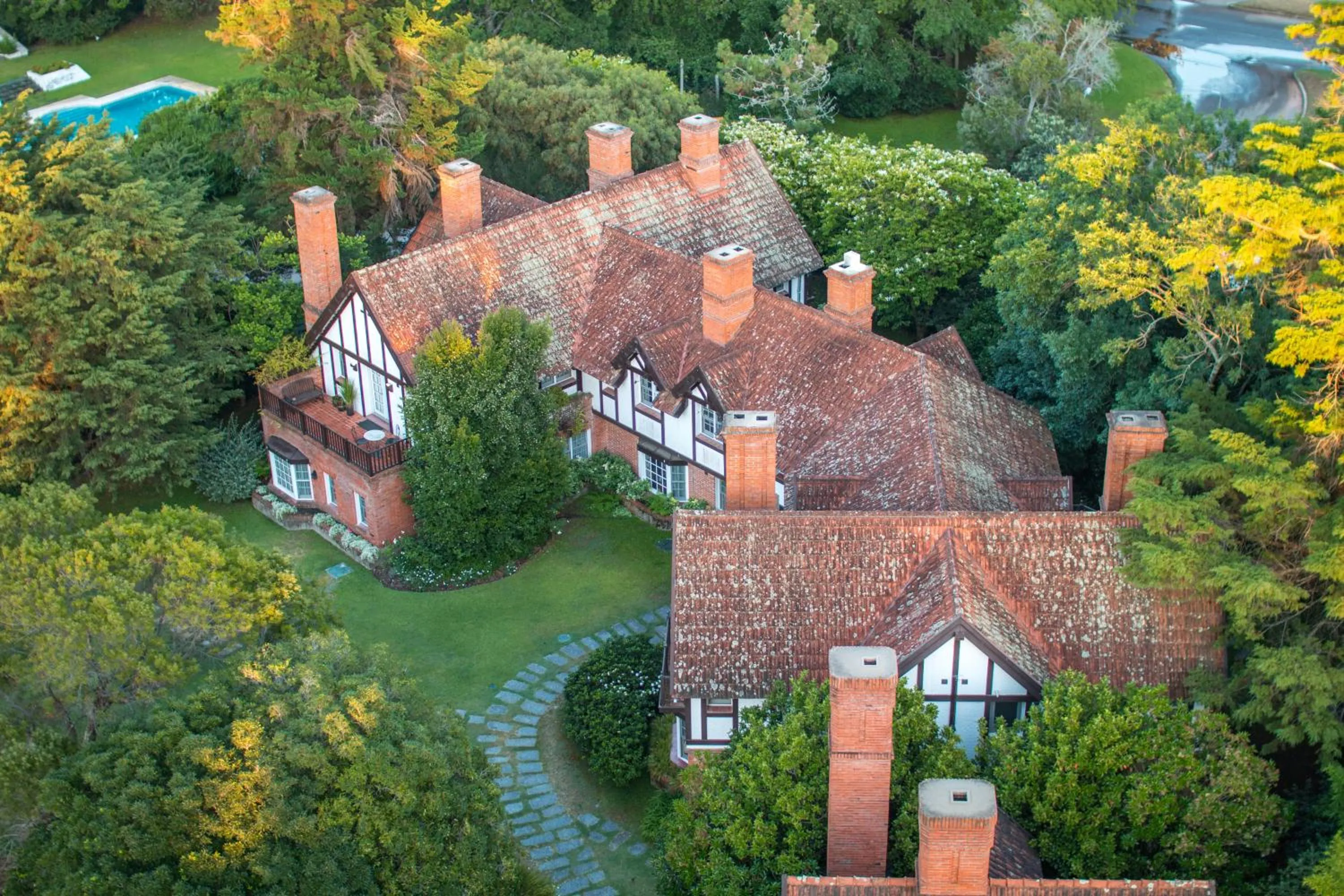 Bird's eye view in Hotel L'Auberge