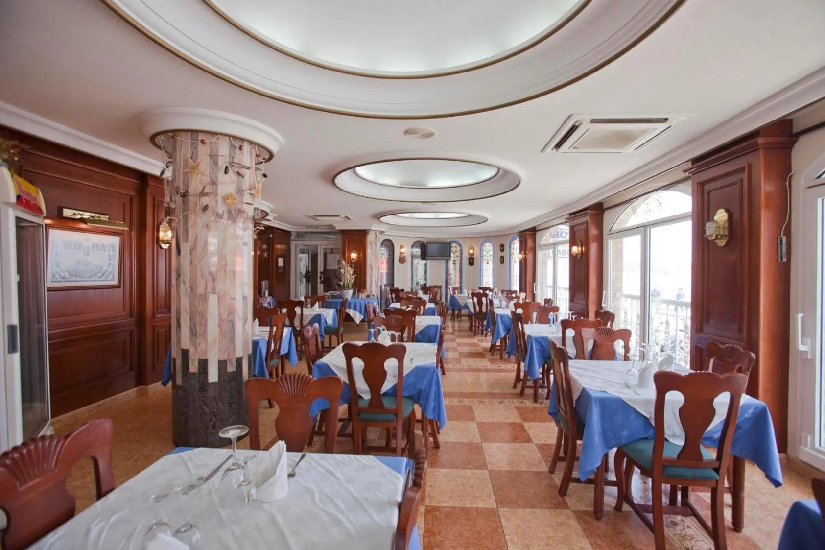 Restaurant/places to eat in Hotel Cabo de Mar