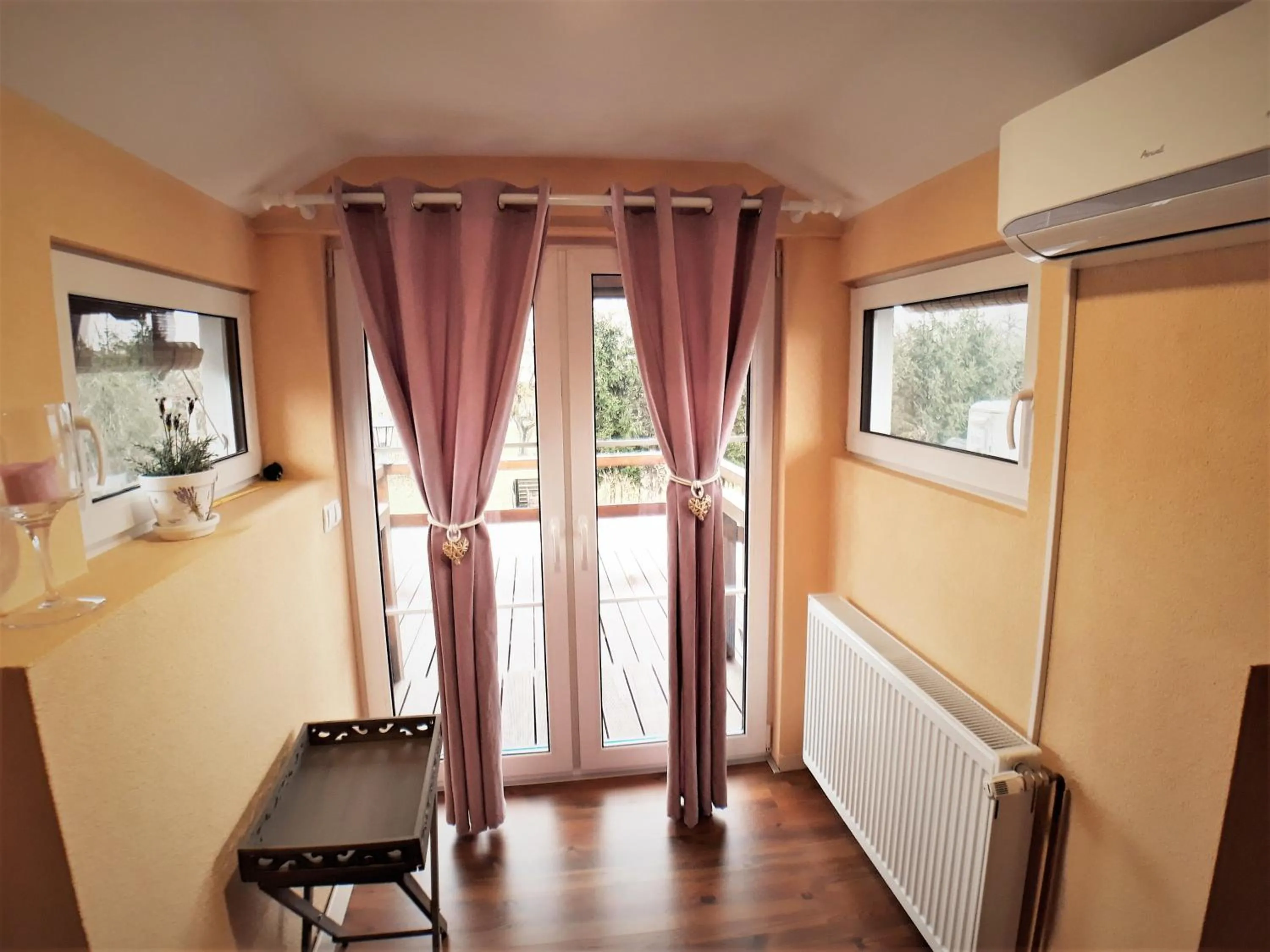 View (from property/room), Bed in Landhaus Noreia