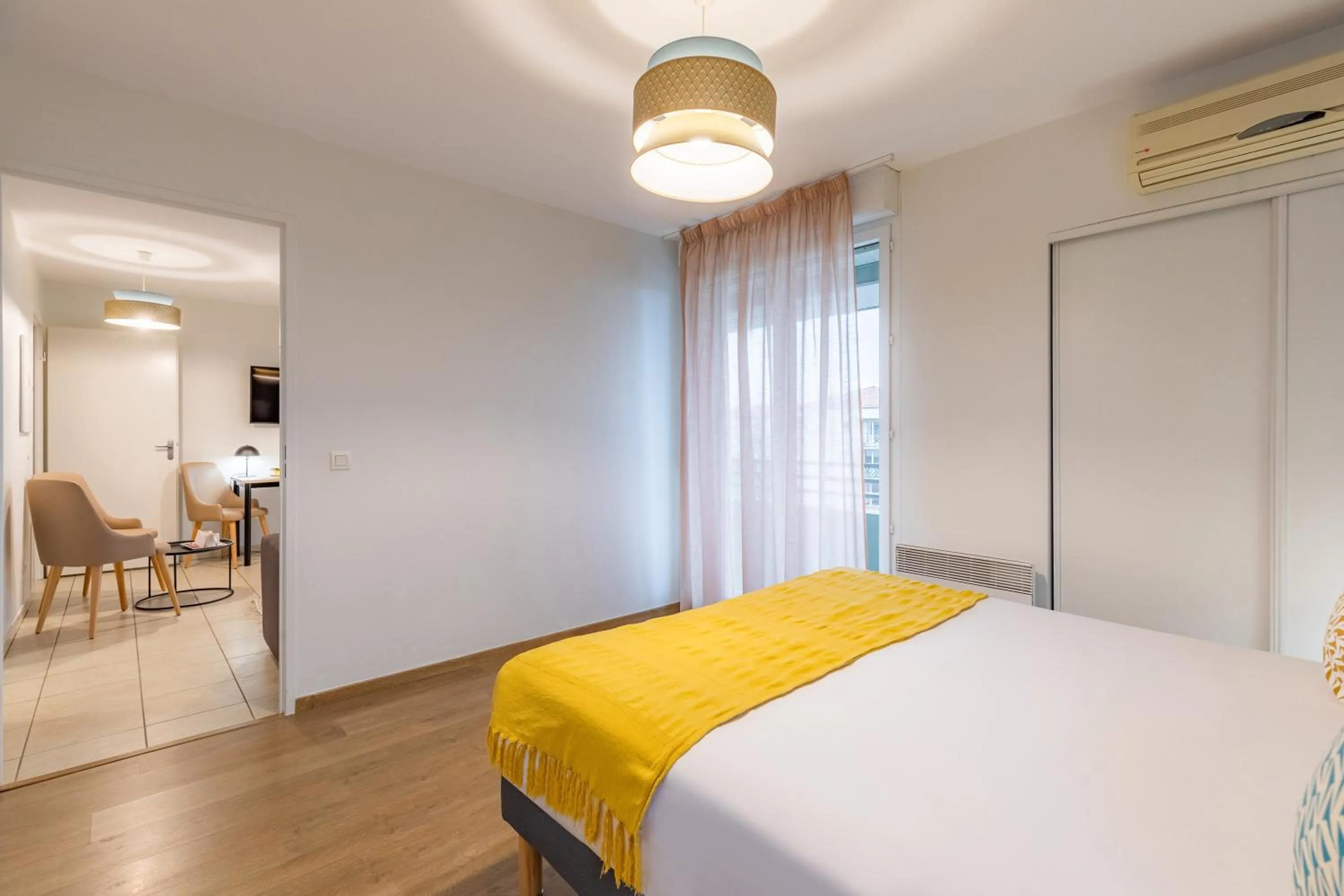 Bed in Appart'City Confort Toulouse Purpan